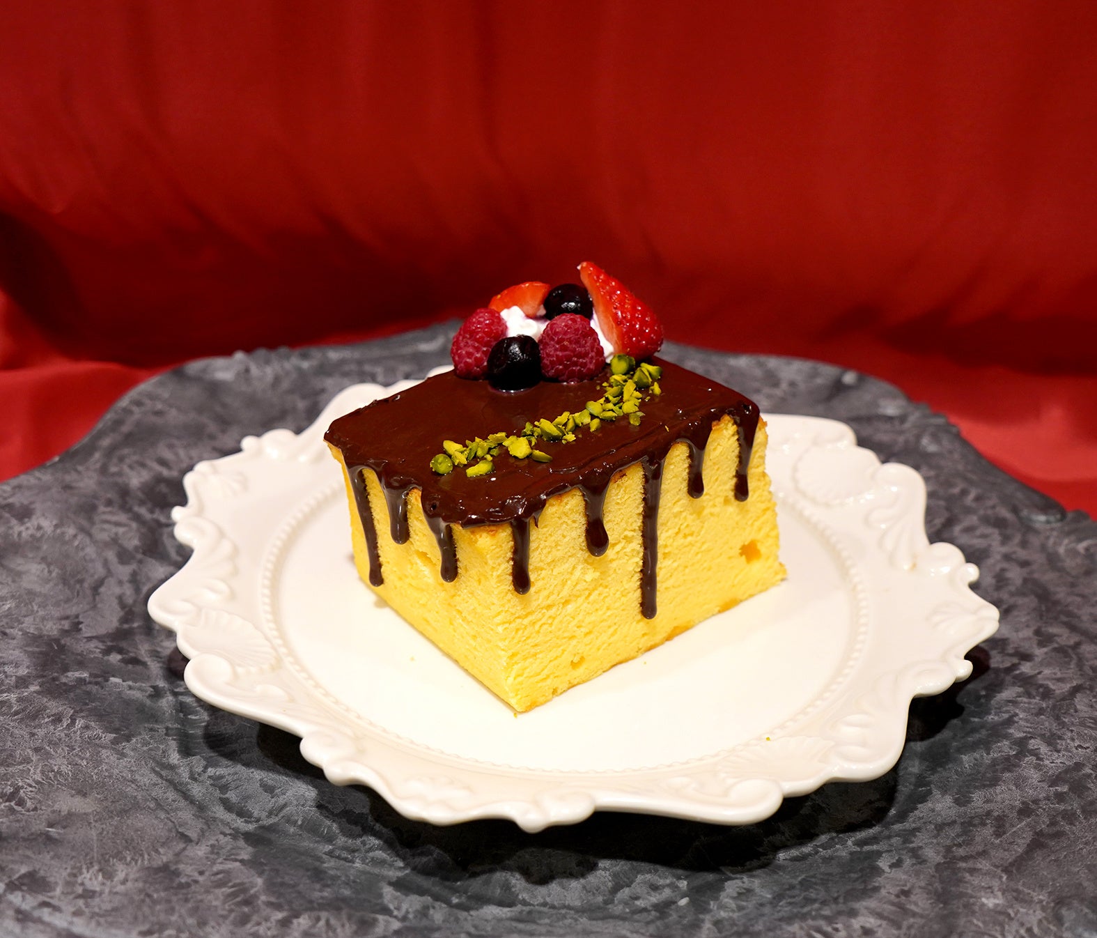 バレンタイン台湾カステラ ¥980（関西店舗） ¥1,100（関東店舗）