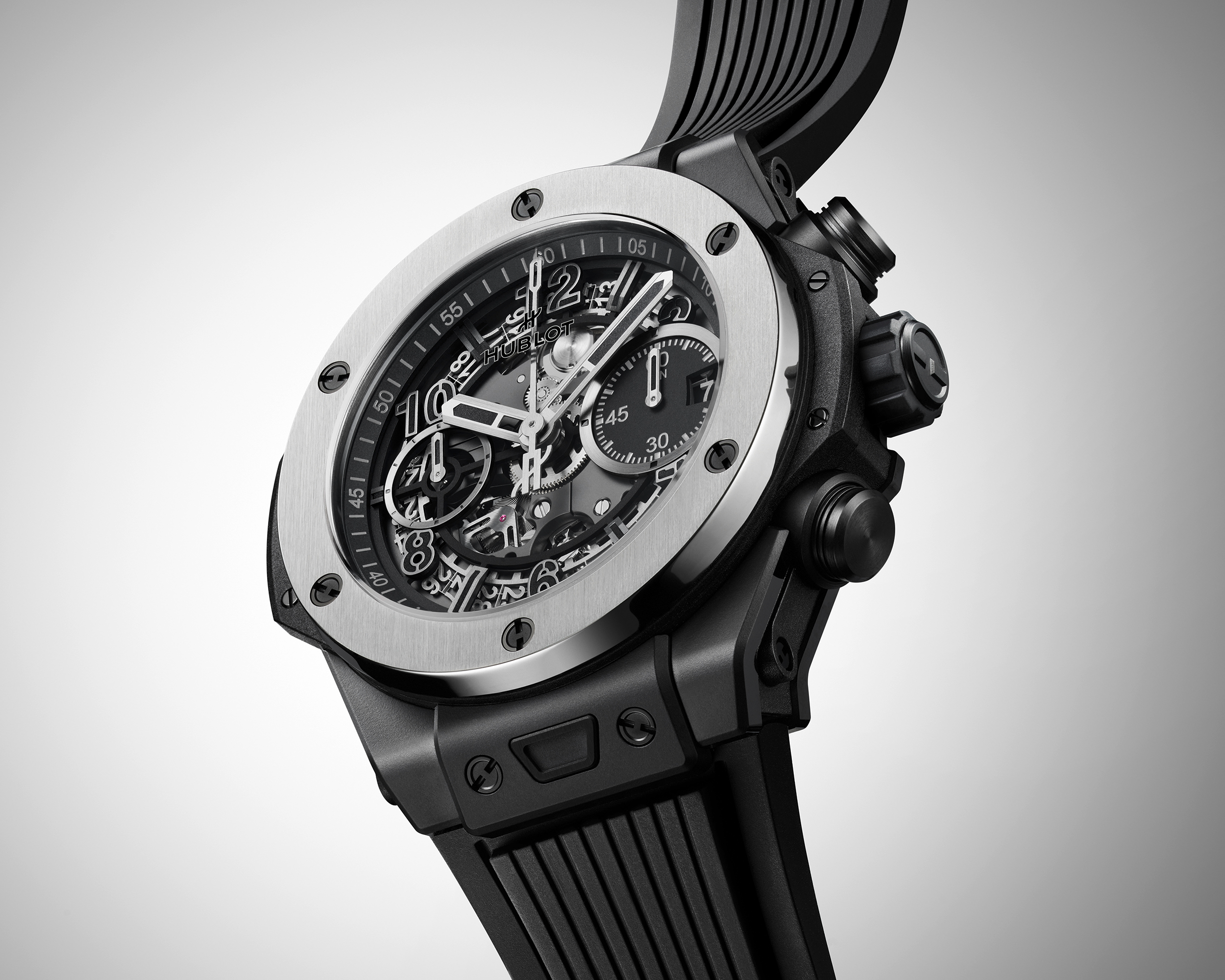 HUBLOT ビックバン アイス・バン ウブロ】オンライン限定モデル「ビッグ・バン ウニコ アイス・バン」を