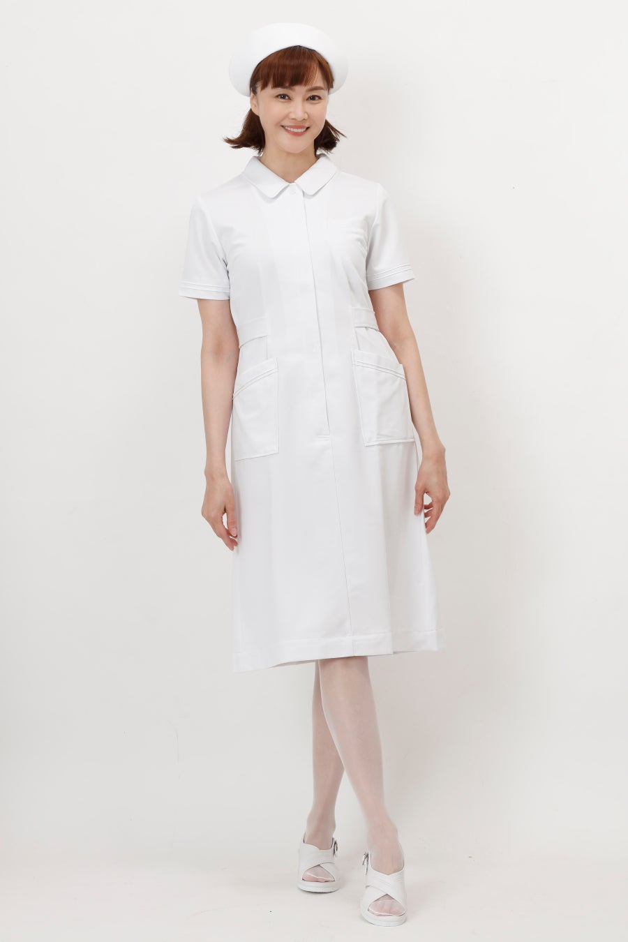 観月ありささんがおちゃめな 令和版ナース を熱演 看護師通販 ナースリー 新cmでカタログを真っ二つに 株式会社ベルーナのプレスリリース 観月ありささんがおちゃめな 令和版ナース を熱演 看護師通販 ナースリー 新cmでカタログを真っ二つに 株式会社ベルーナのプレスリリース