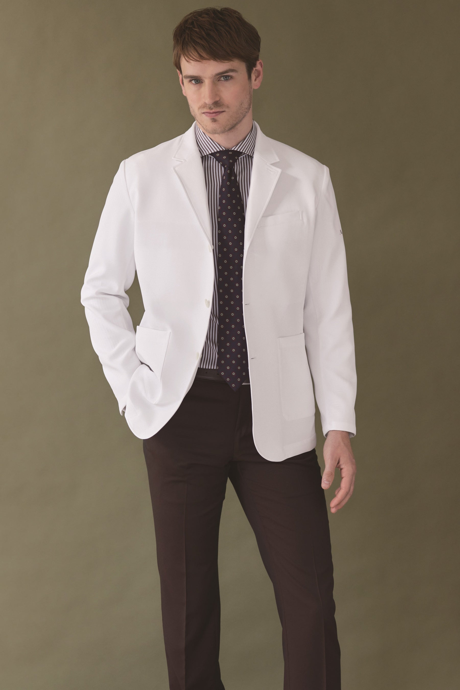 〈アクアスキュータム〉ドクタージャケット