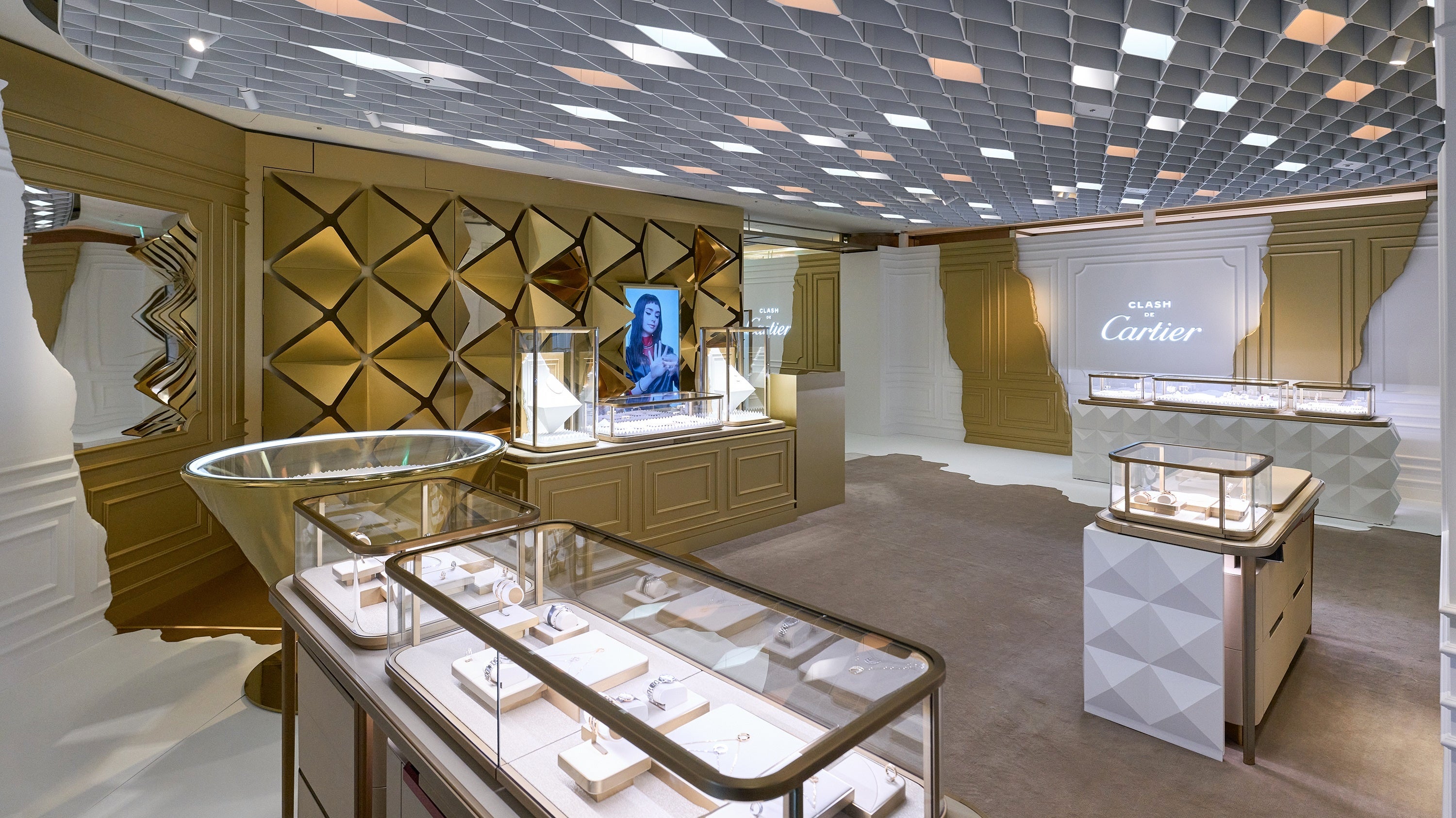 ブティック店内