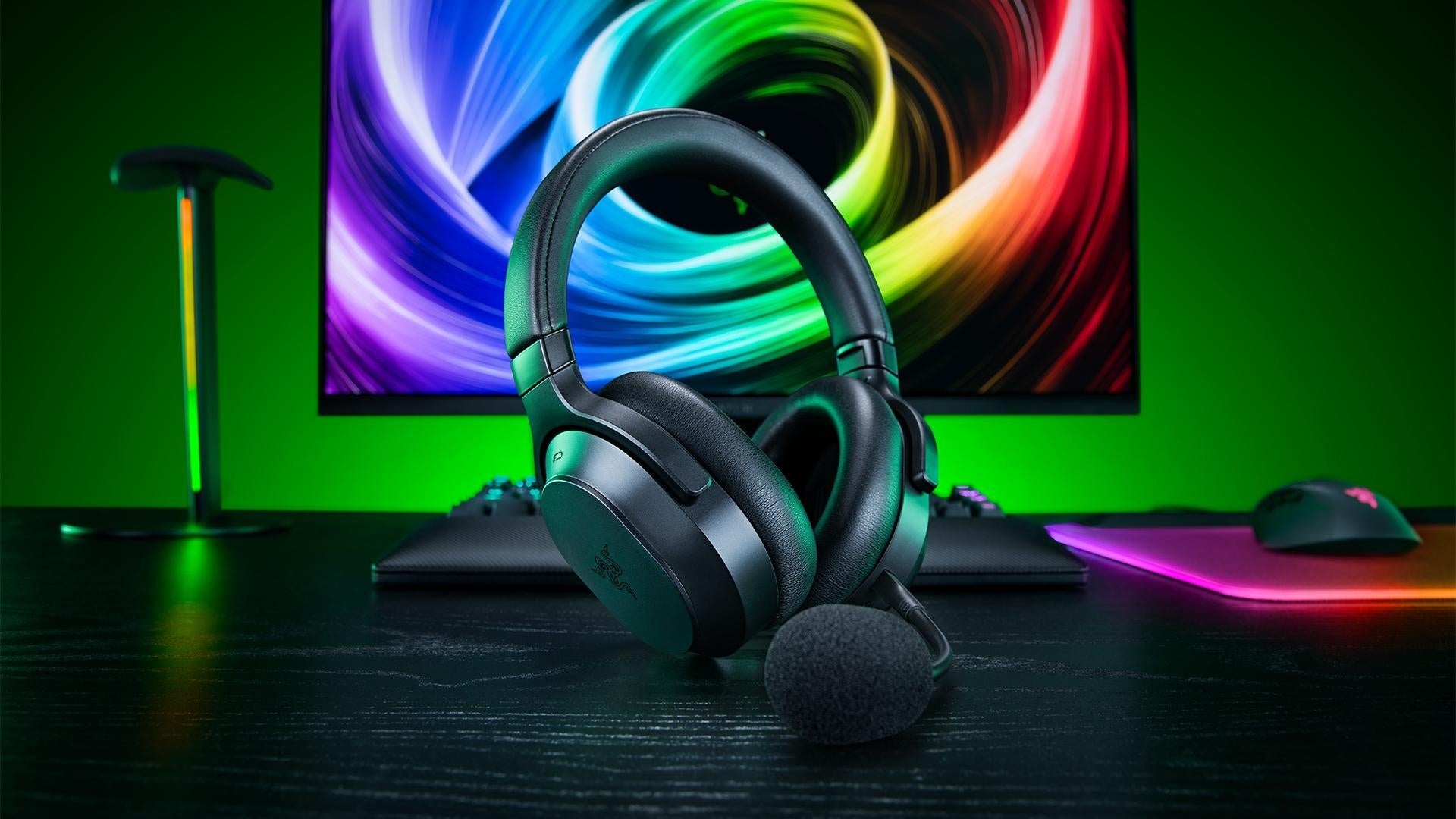 Razer Barracuda V2 Pro発表!PCからスマホまでどこでも使える万能ヘッドセット Razer Barracuda V2 Pro発表!PCからスマホまでどこでも使える万能ヘッドセット