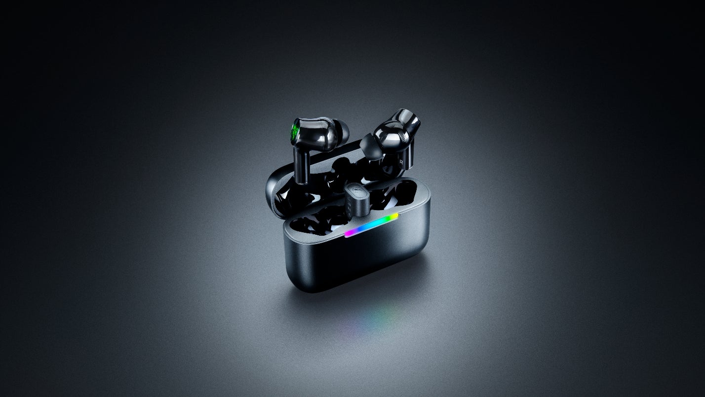 どこでもプレイ。すべてを聴き逃さない。 Razer、Hammerhead V3 どこでもプレイ。すべてを聴き逃さない。 Razer、Hammerhead V3
