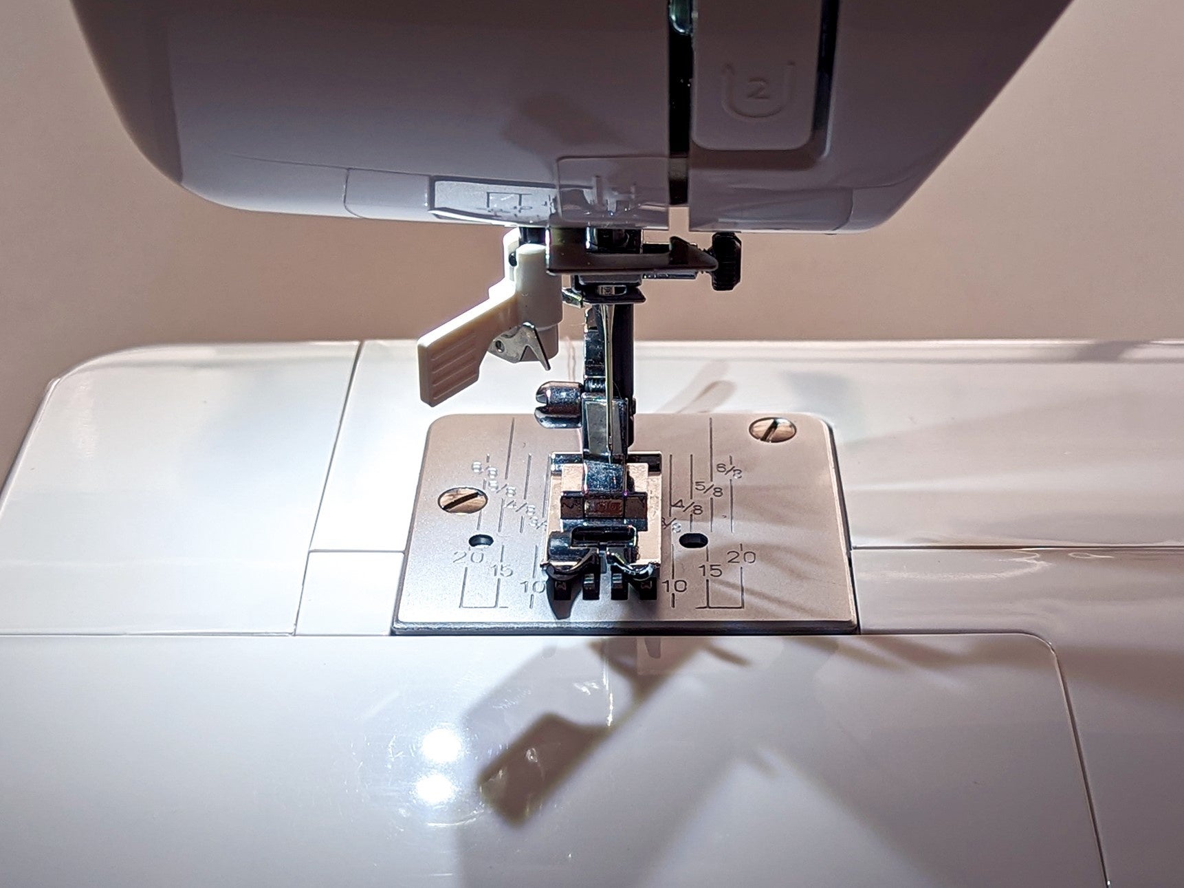 手元を照らすLEDライト