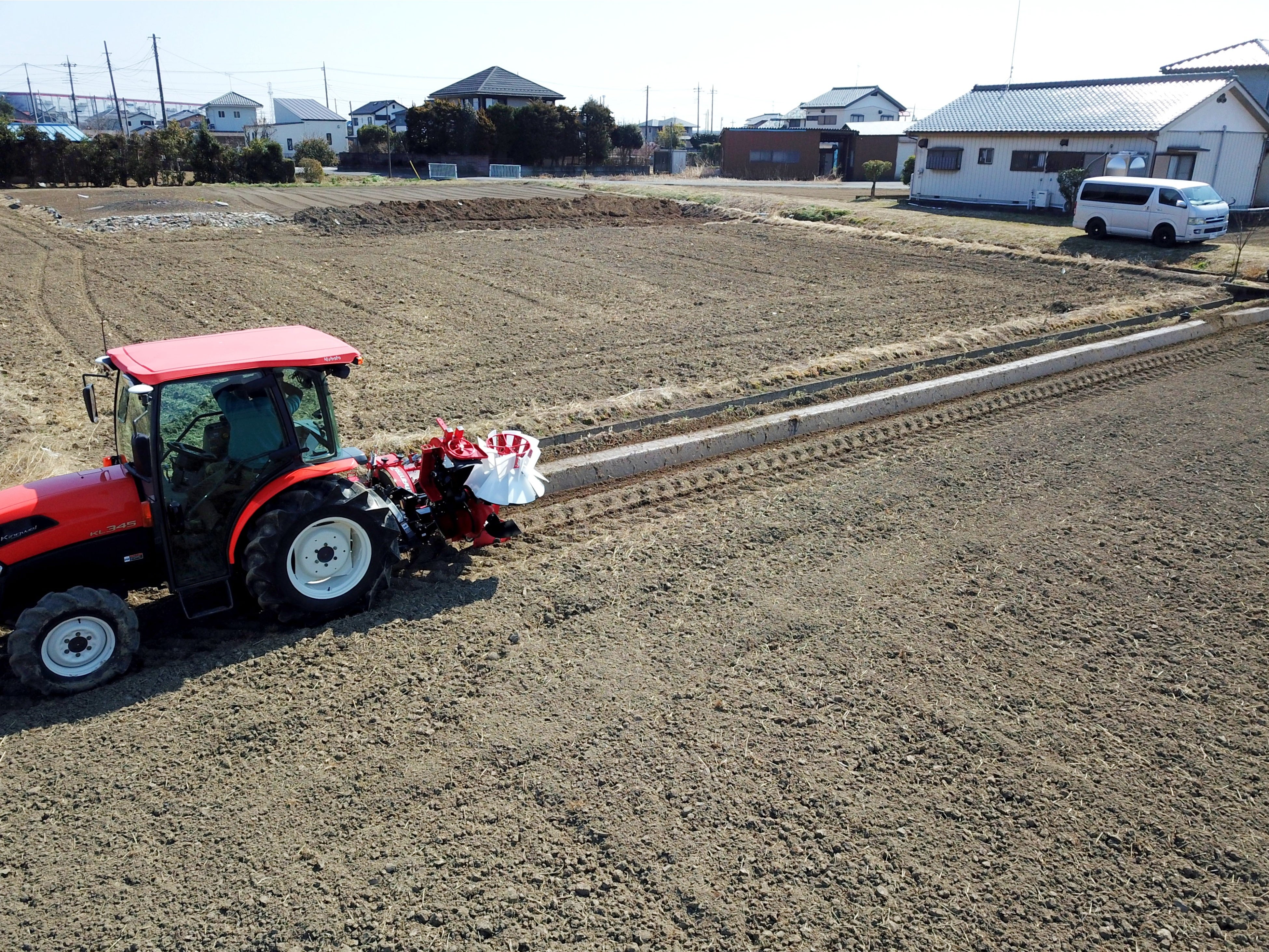 自動操舵システムで作られた畔