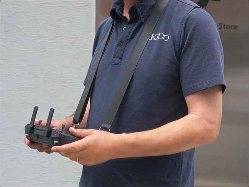 コンパクトで軽量な本格ドローン DJI Mini 3 Pro が安心して
