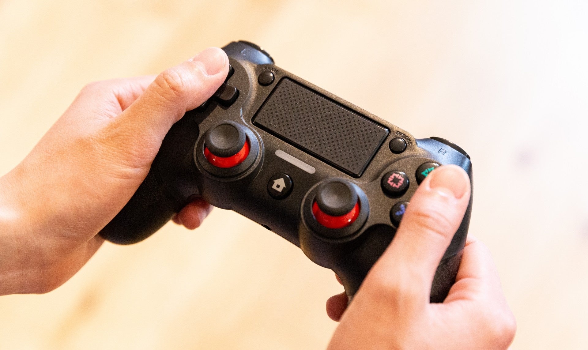 札幌発!レトロゲーム買取強化、実家整理で眠るお宝に価値 札幌発!レトロゲーム買取強化、実家整理で眠るお宝に価値