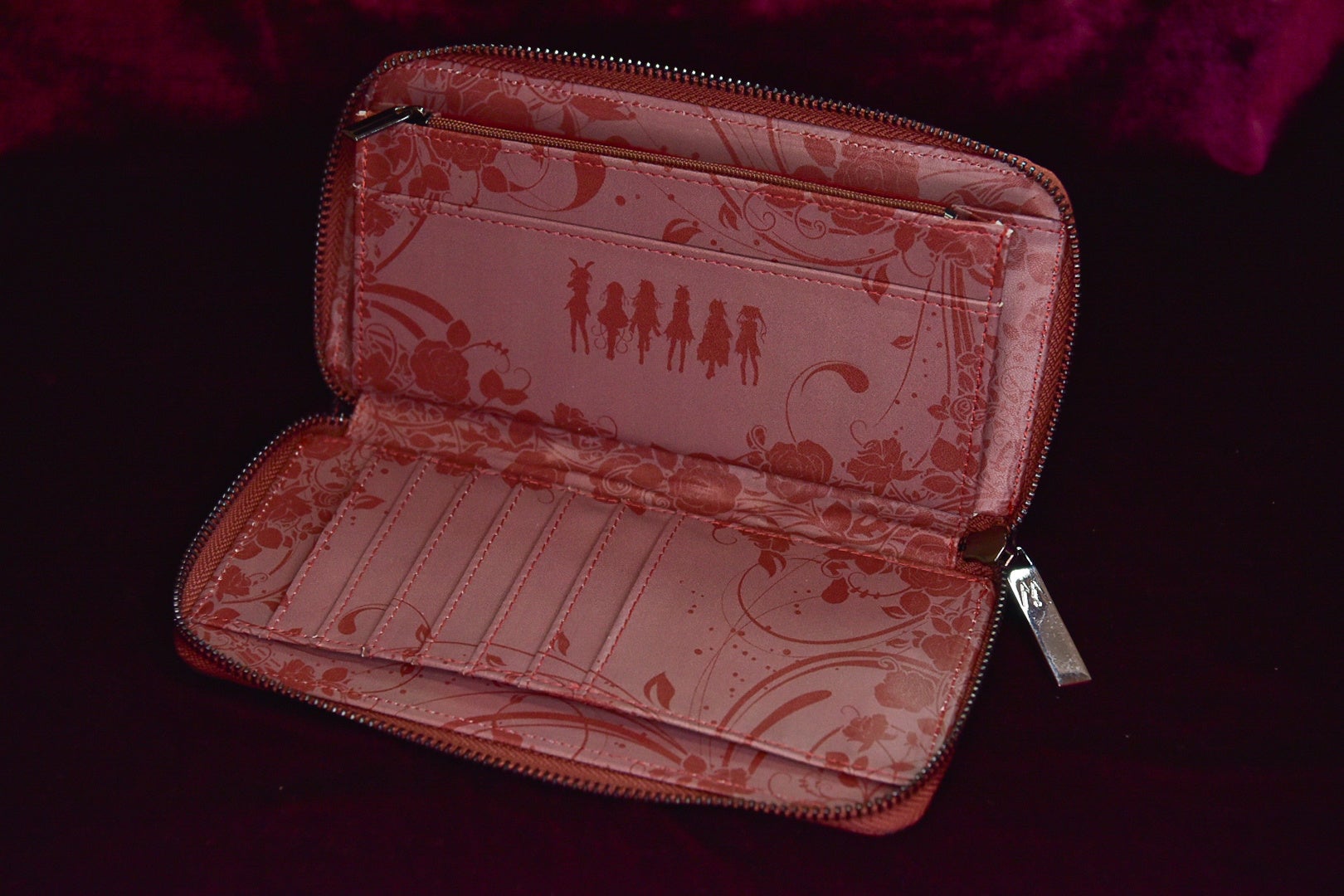 ハピメア』シリーズの世界観を具現化した普段使いできる