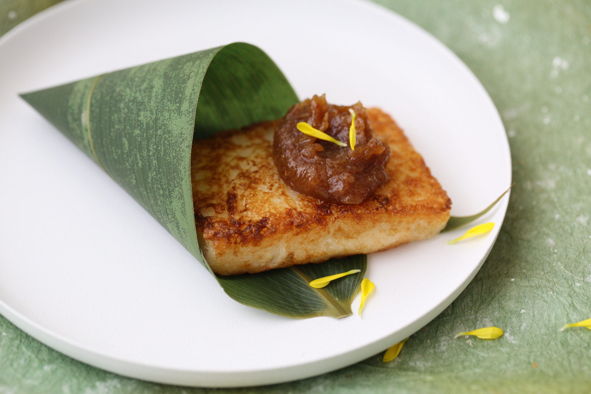 いずみふれあい農の里 柚味噌 【優しい味わいの柚子味噌大根餅】