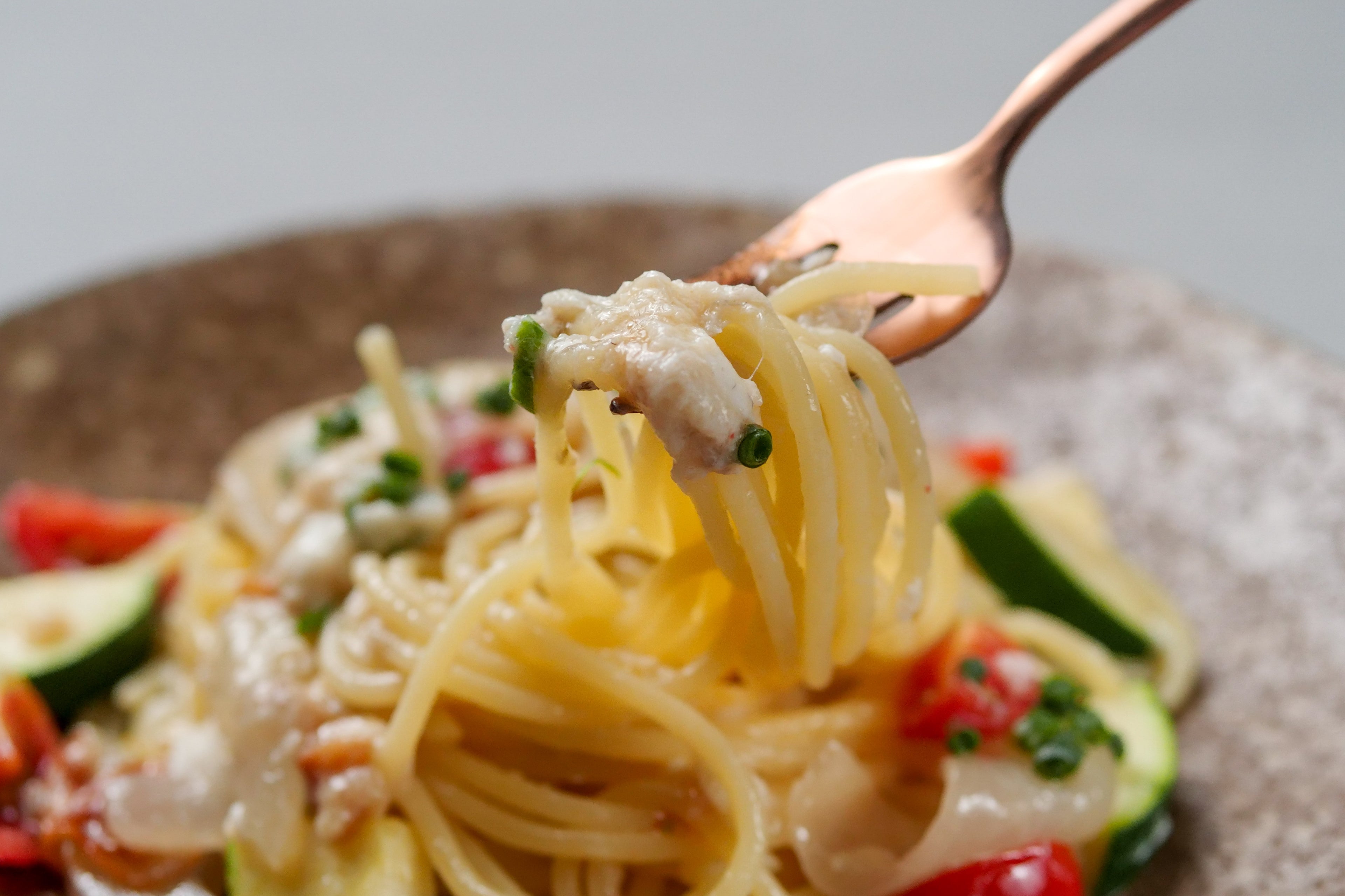 スパゲッティーニ  アサリと青のりのクリームソース