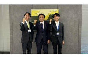 赤澤スタートアップ担当相が株式会社NAGARAを視察に訪れました