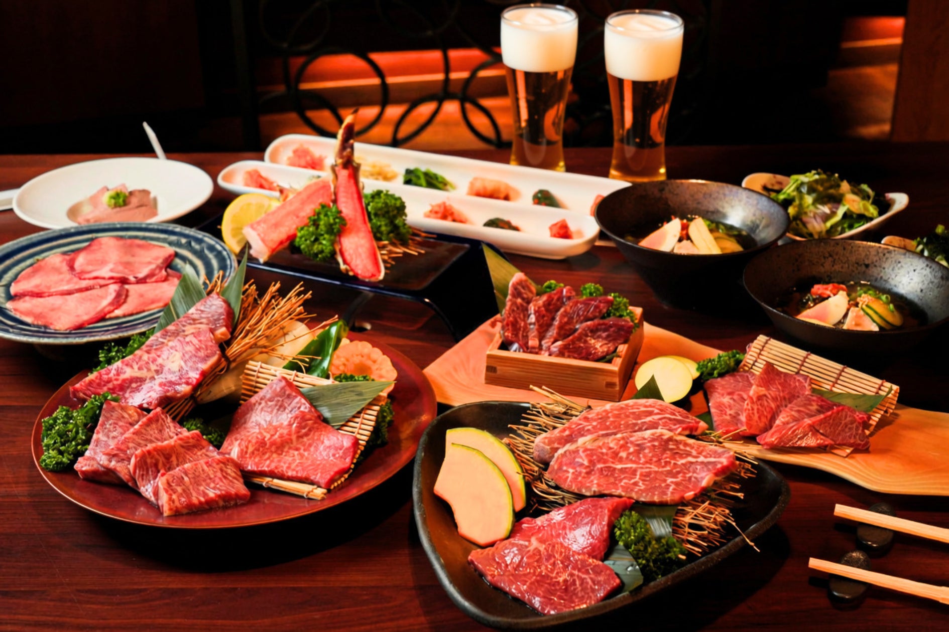 沖縄の焼肉店「輪」、和牛ひつまぶしなど新メニューで秋商戦へ