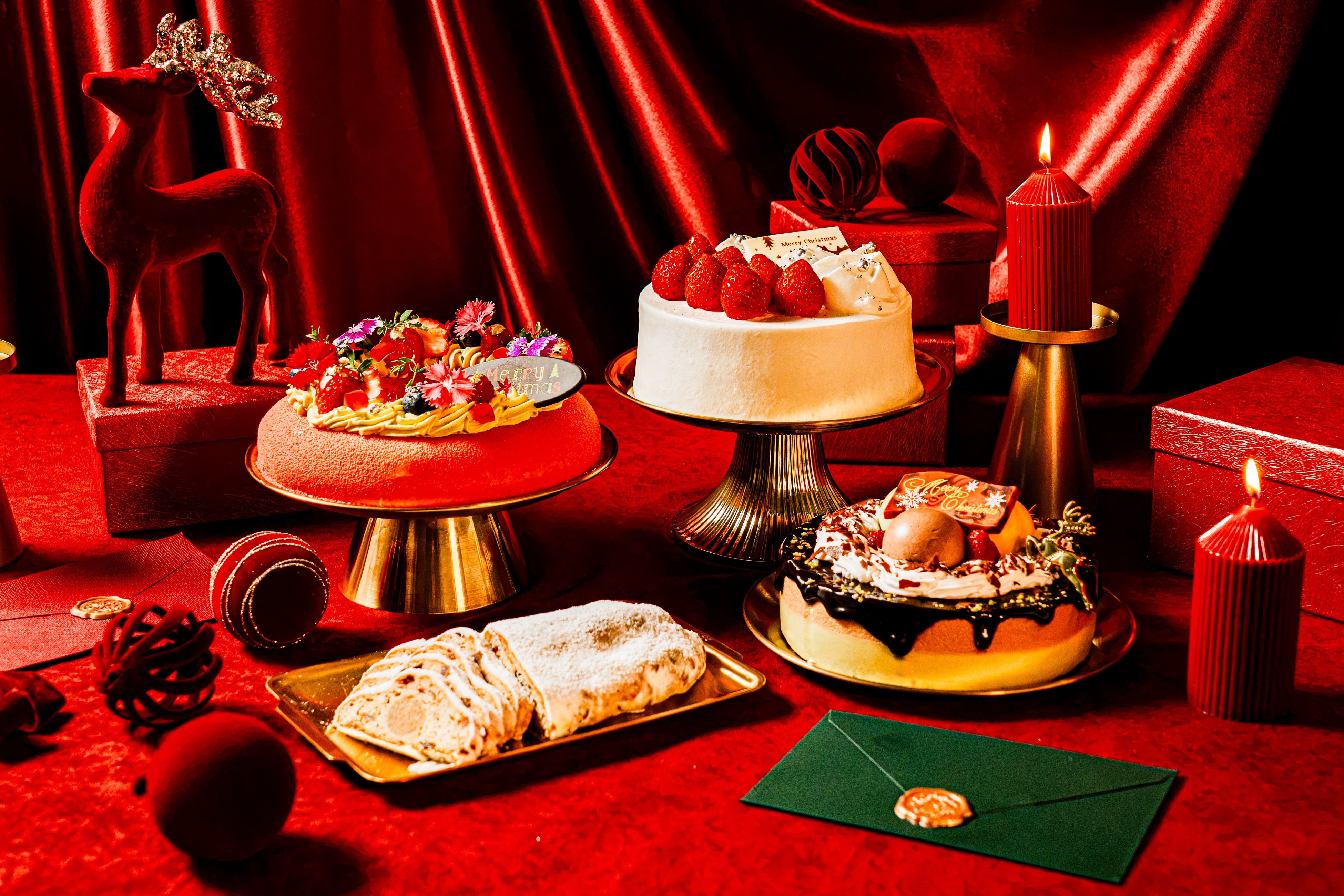 新作は5つのフレーバーの「アイスクリームケーキ」と大人でリッチな味わいの「真っ赤なリースのケーキ」クリスマスケーキコレクション2026｜沖縄・ラグナガーデンホテル