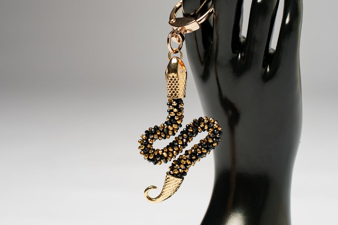 ライバルはハイブラ】ビーズアクセサリーブランドPRIMA!、ブランド初の ライバルはハイブラ】ビーズアクセサリーブランドPRIMA!、ブランド初の