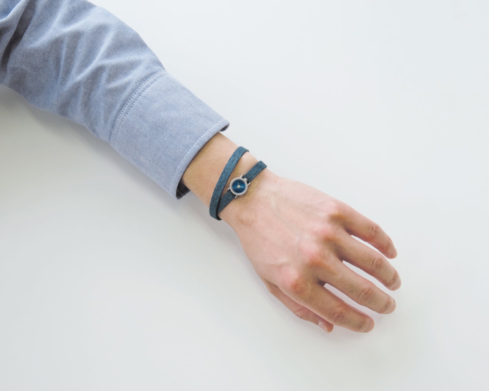 リストウォッチ 男性着用