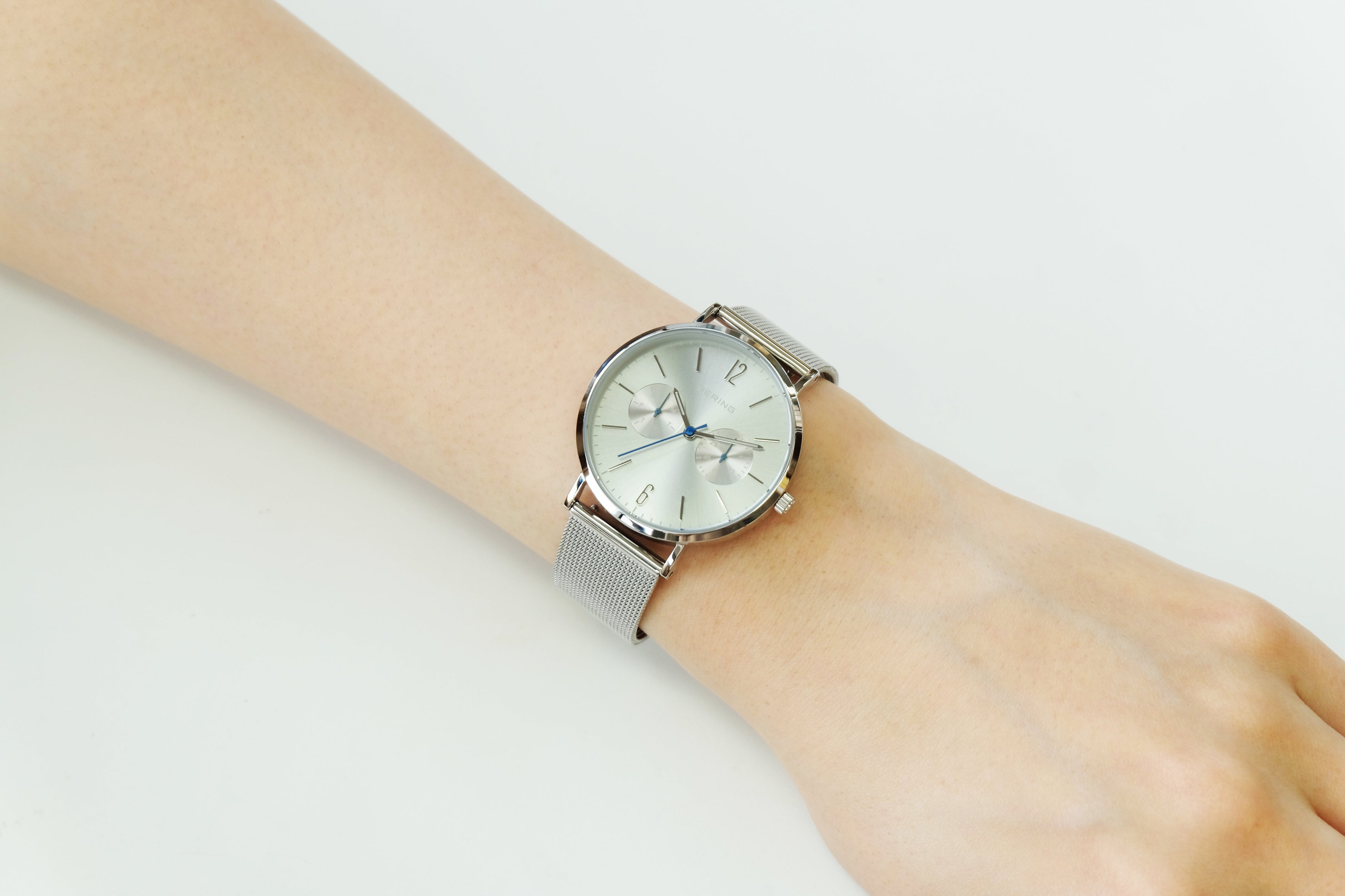 14236-Charity Mesh 女性着用