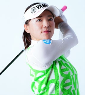 サントリー角瓶 女子プロゴルファー 有村 智恵 選手サイン入り サントリー角瓶 女子プロゴルファー 有村 智恵 選手サイン入り