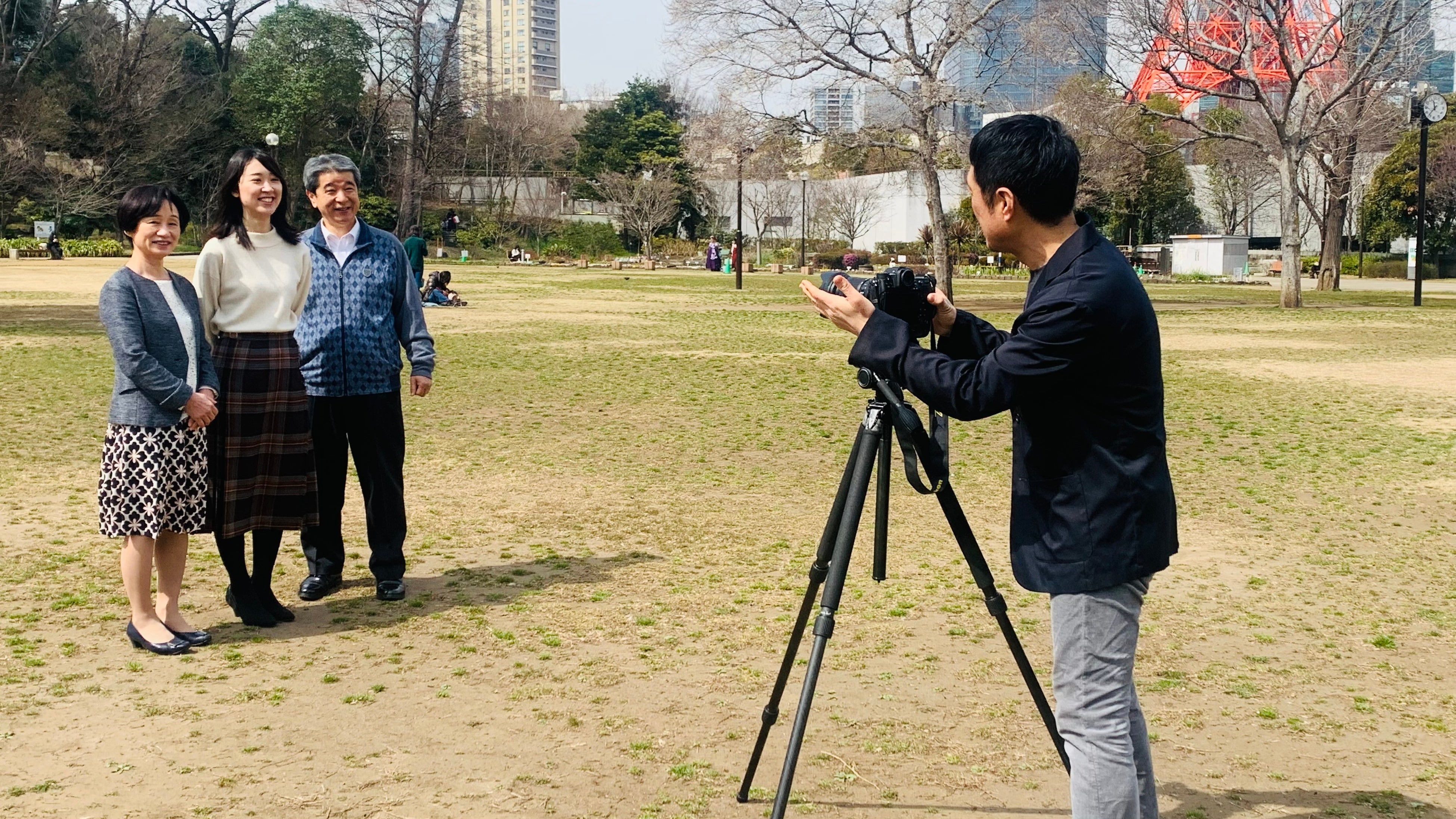 カメラマンによる記念撮影 イメージ