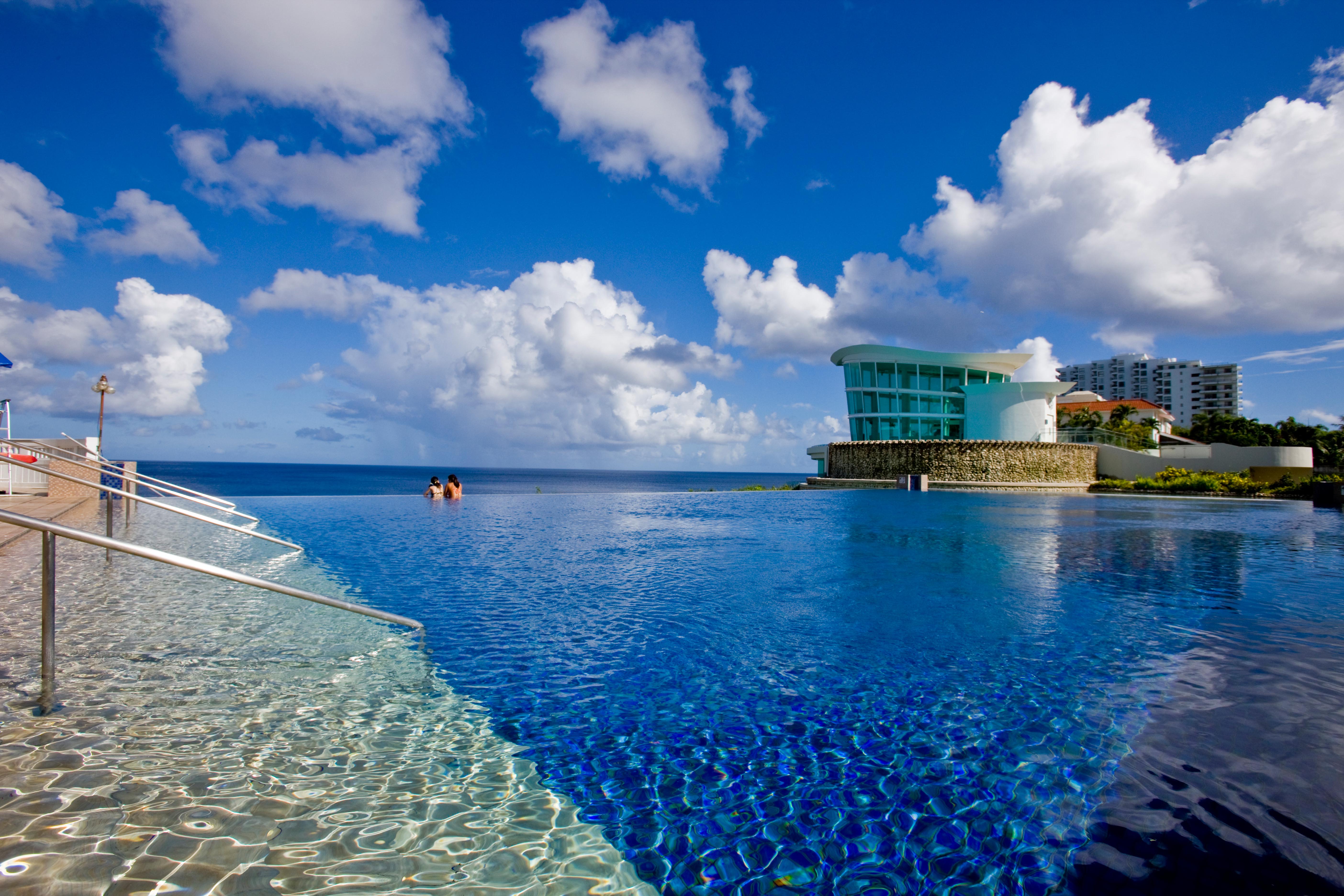 インフィニティプール