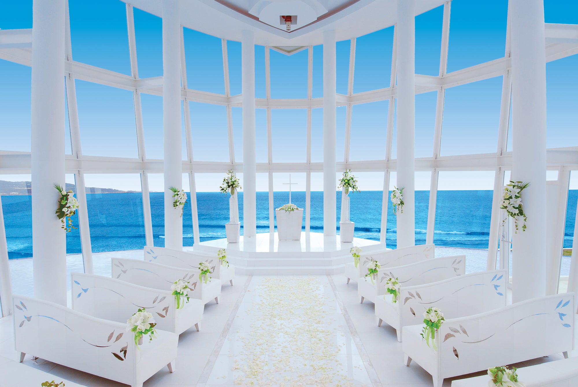 チャペル「ホワイトアロウチャペル」