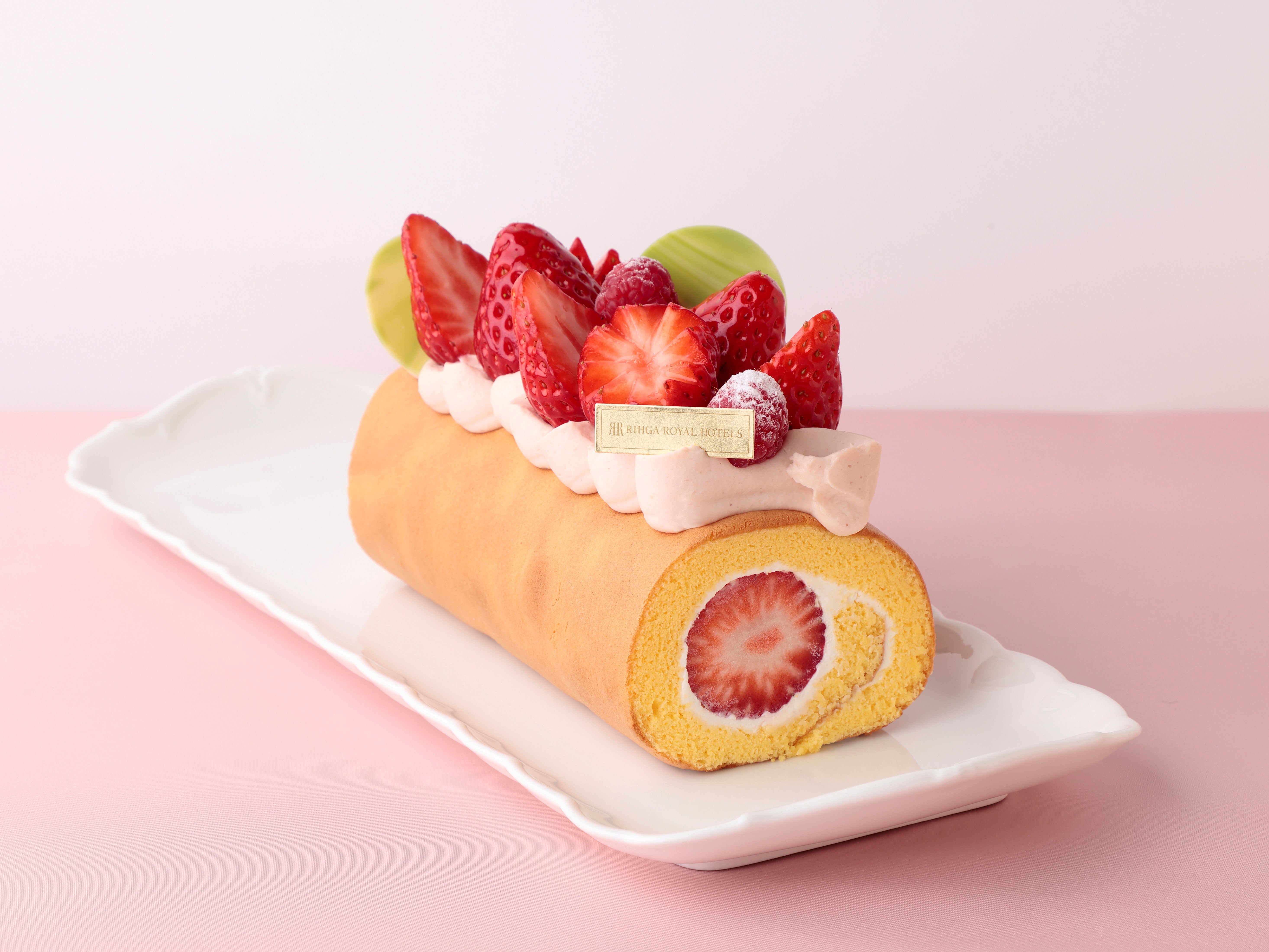 ～大阪府産いちご～　いちごロールケーキ