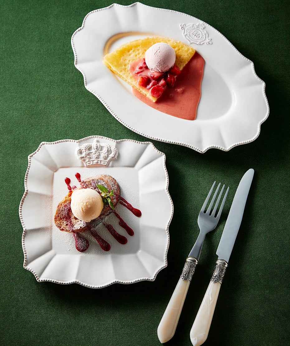 目の前で仕上げるデザート（イメージ）