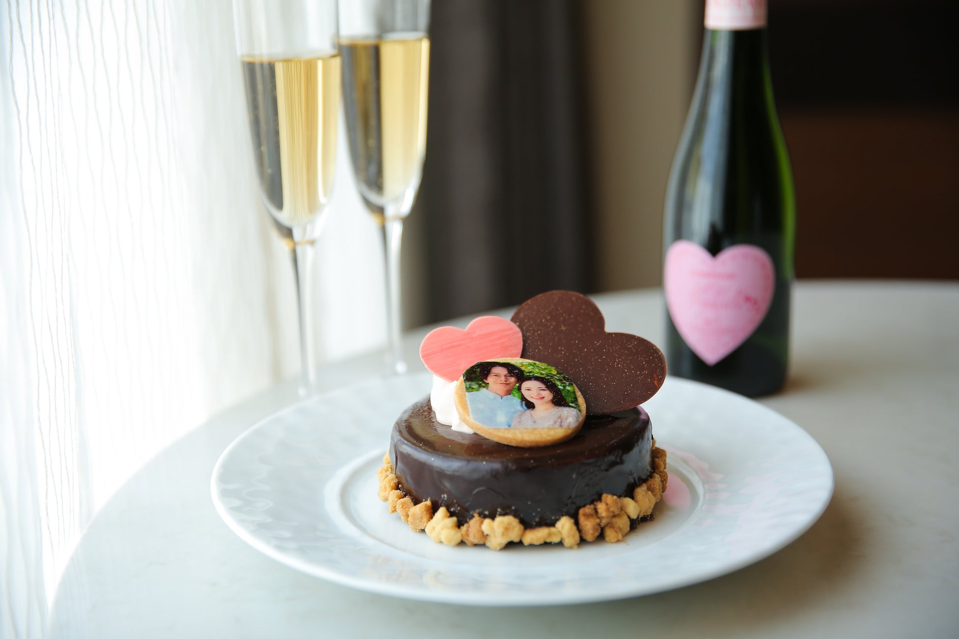 リーガロイヤルホテル京都 バレンタインデー ホワイトデー 期間限定 パティシエ特製 サプライズケーキ付宿泊プラン 販売 ロイヤルホテルのプレスリリース リーガロイヤルホテル京都 バレンタインデー ホワイトデー 期間限定 パティシエ特製 サプライズケーキ付宿泊プラン 販売 ロイヤルホテルのプレスリリース