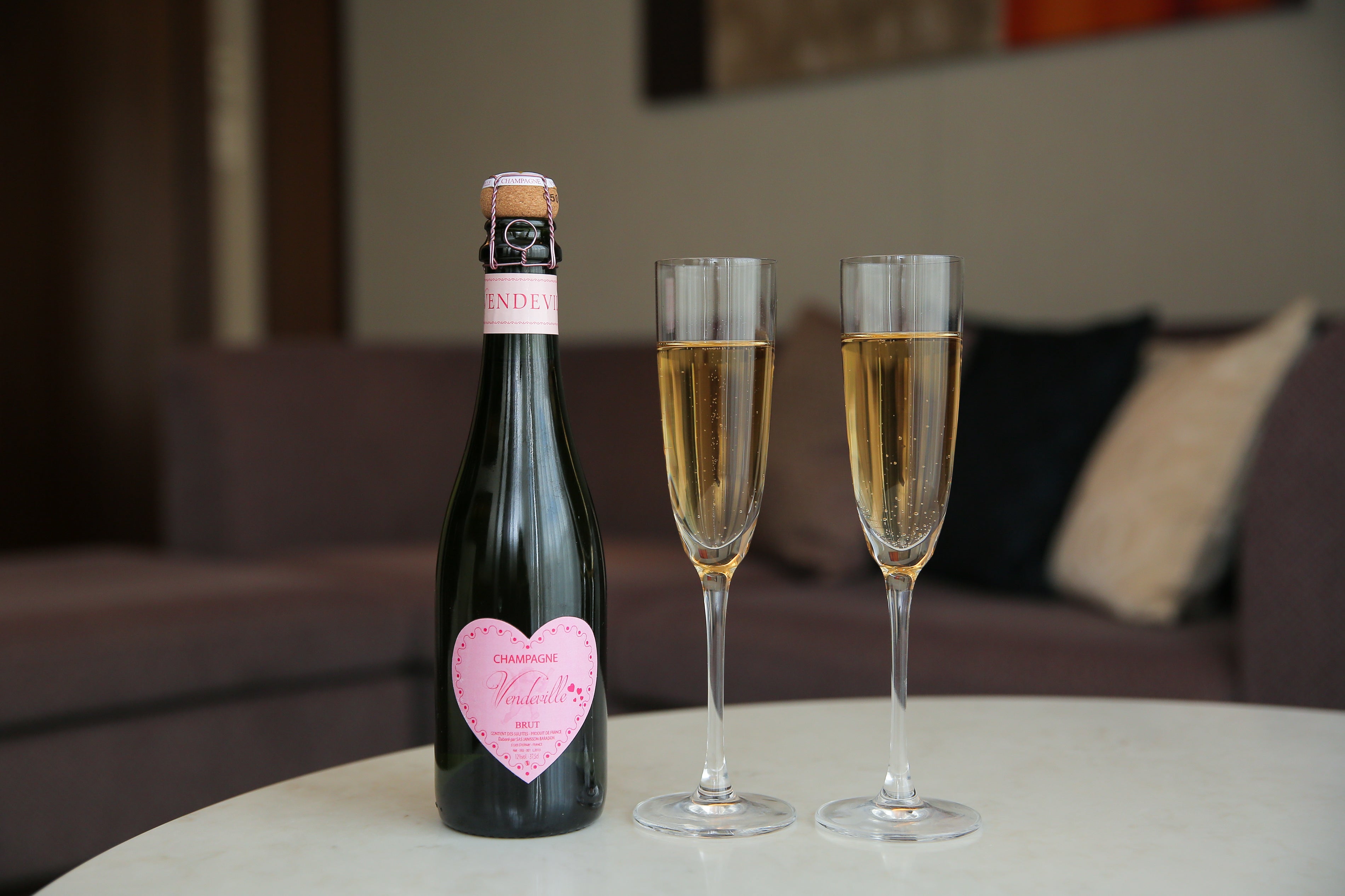 シャンパン ハーフボトル イメージ