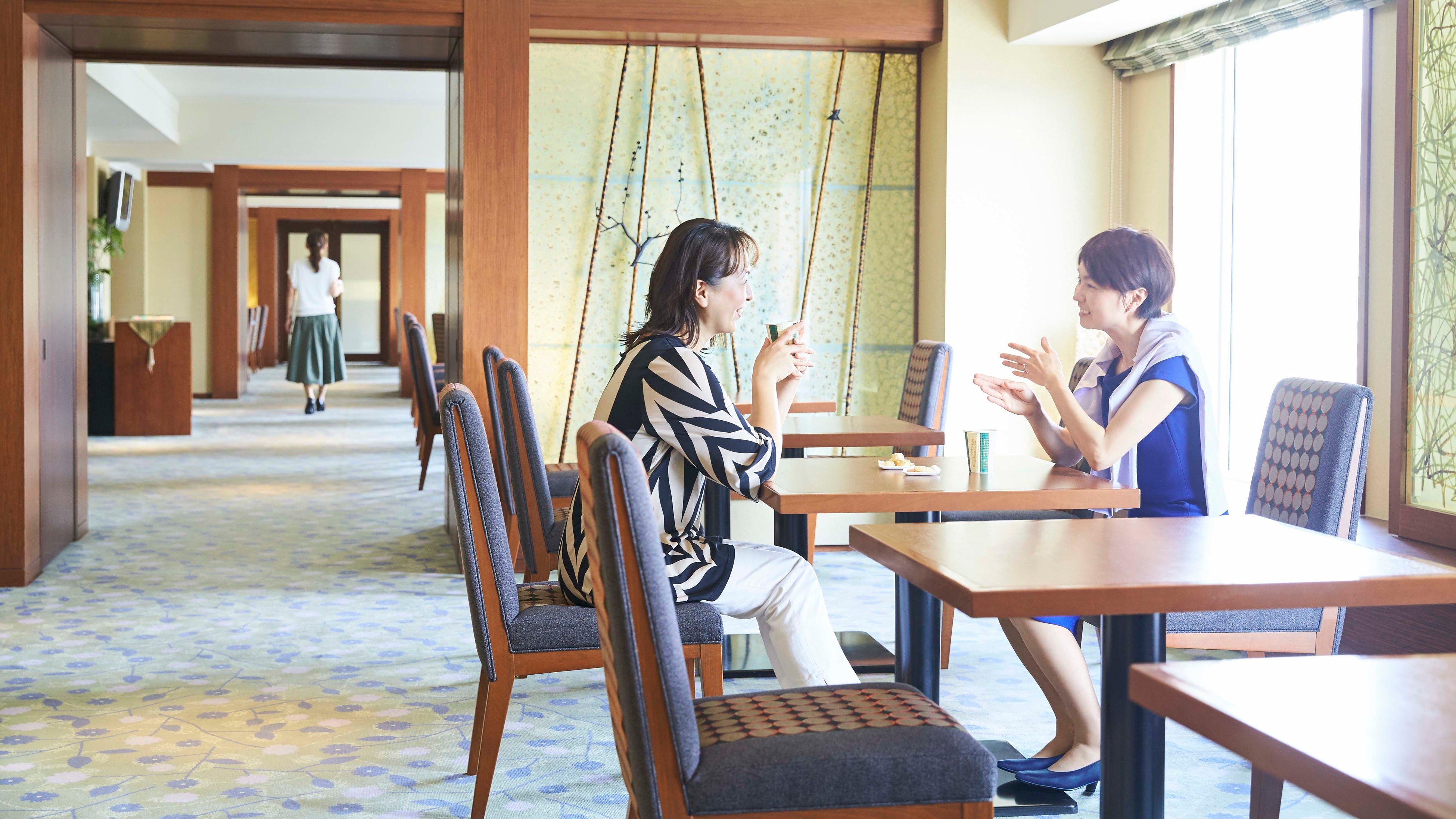 カフェラウンジイメージ