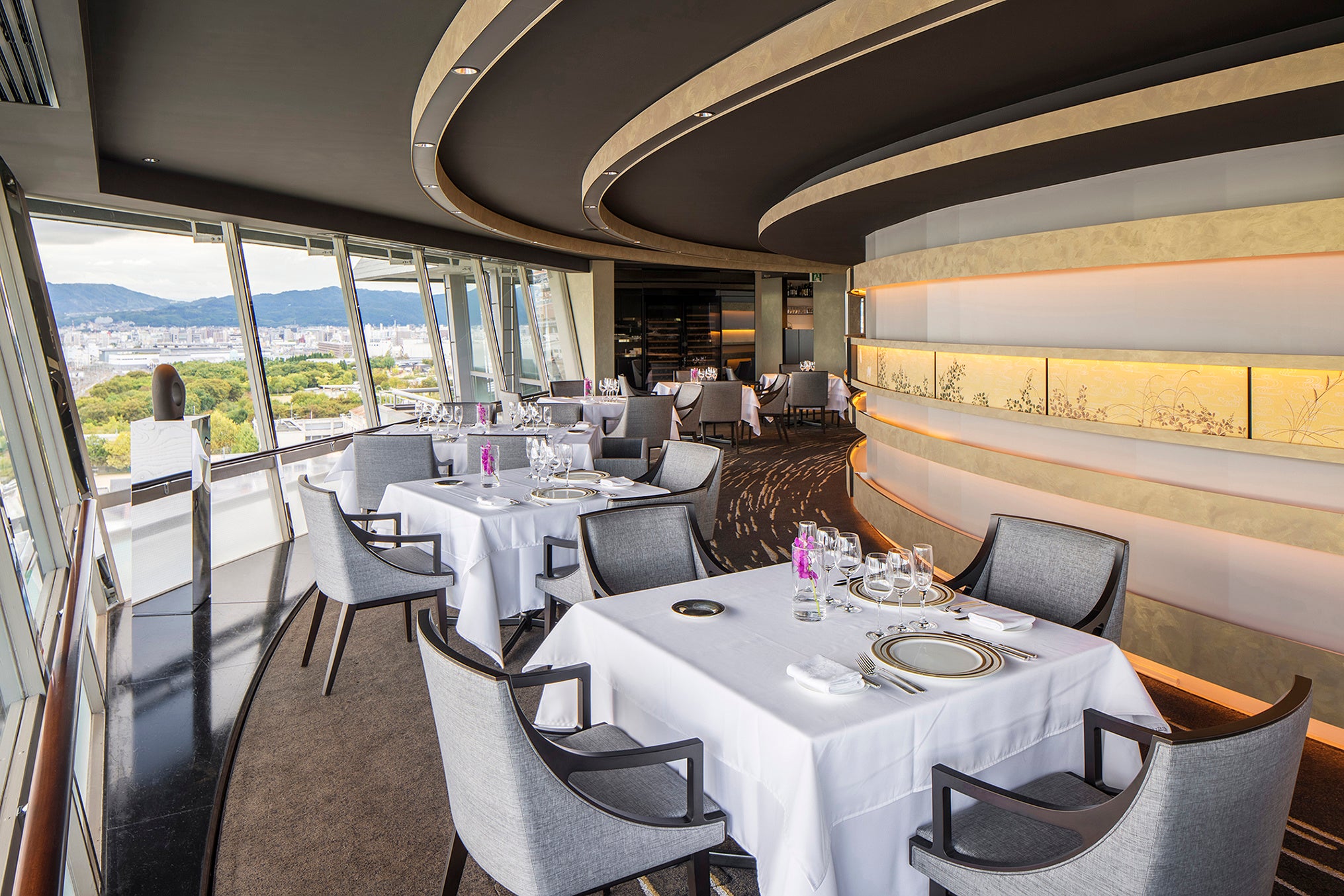 フレンチダイニング トップ オブ キョウト　ランチ店舗イメージ