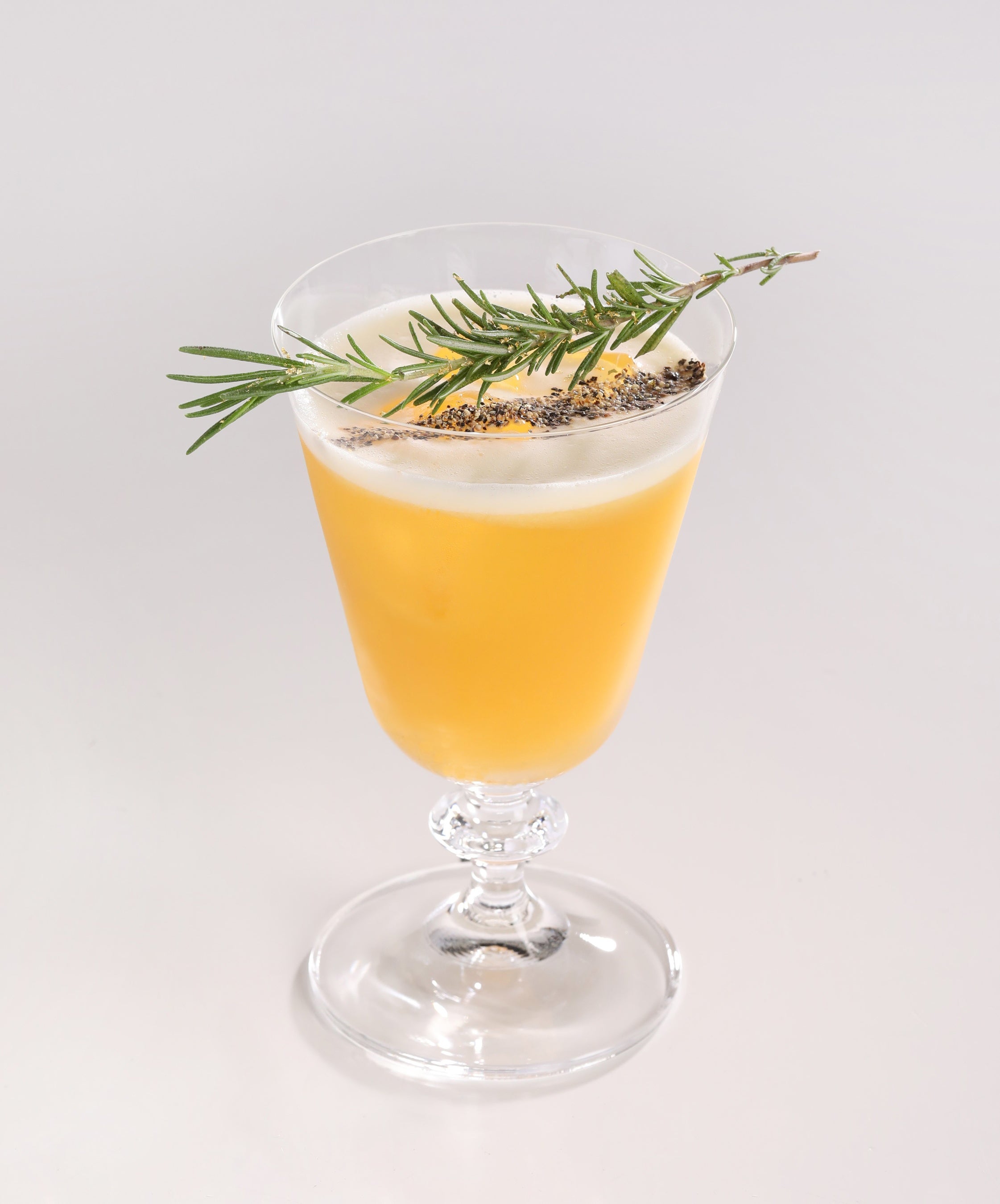 受賞カクテル 「Golden Locus」