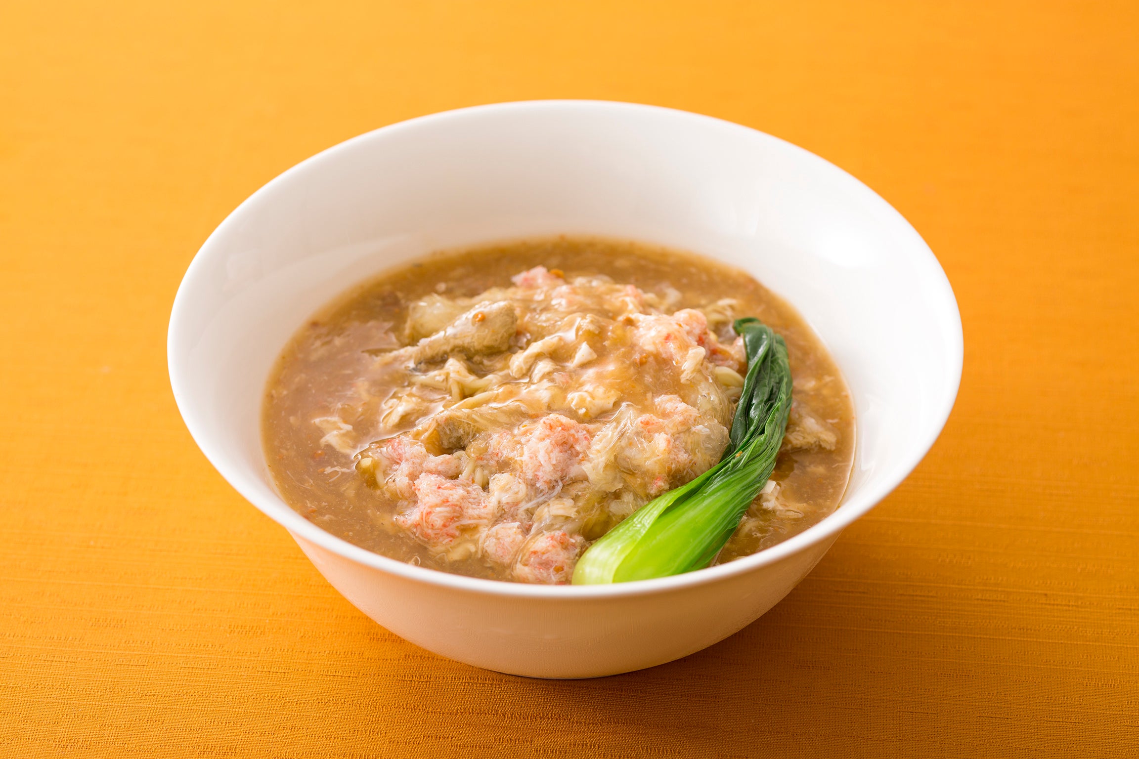 フカヒレと上海蟹味噌入りスープそば イメージ