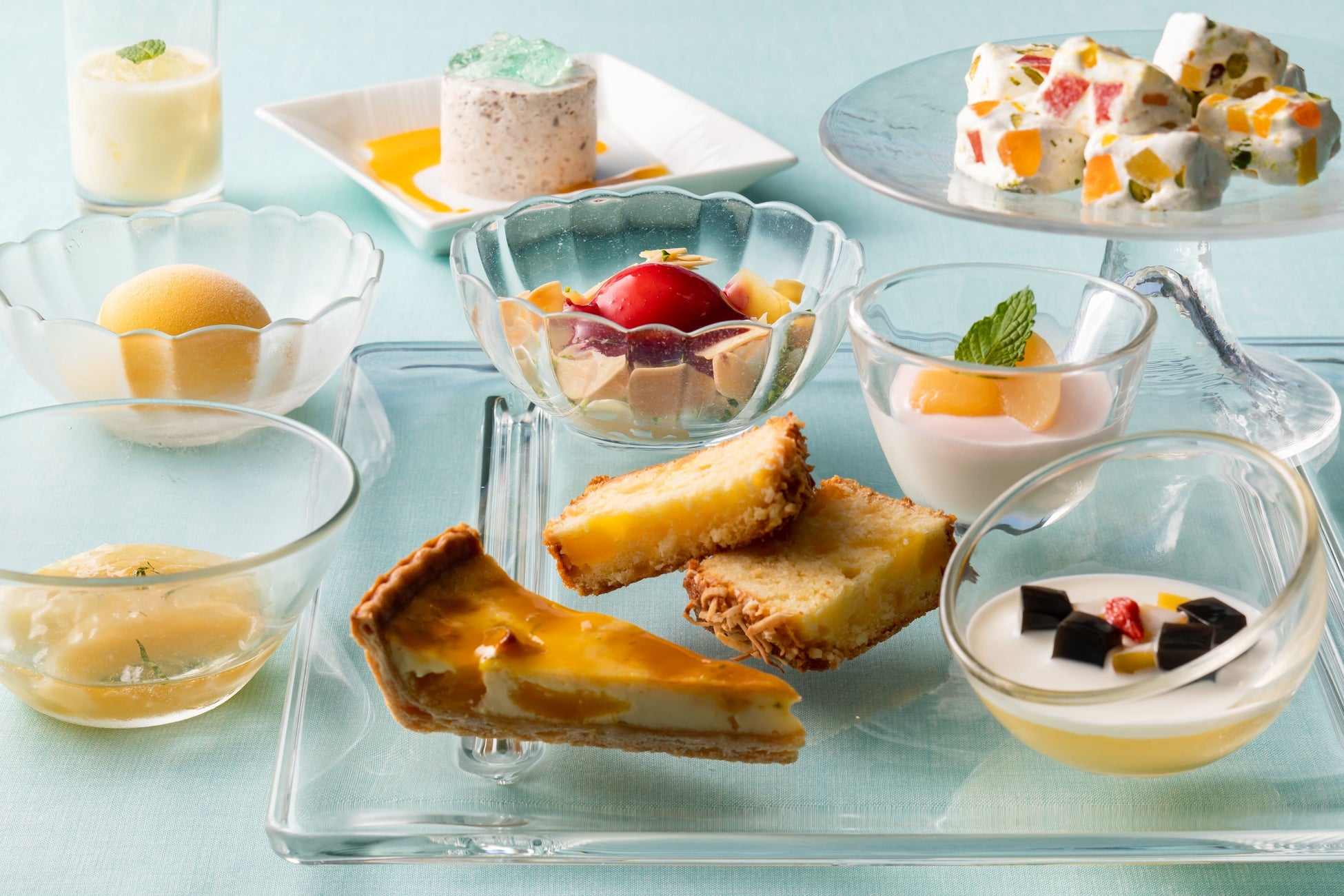 リーガロイヤルホテル広島 新シェフが届ける美麗な料理の数々とスイーツを味わう幸せな時間 マンゴー ピーチ のスイーツビュッフェ付ランチを提供 ロイヤルホテルのプレスリリース リーガロイヤルホテル広島 新シェフが届ける美麗な料理の数々とスイーツを味わう幸せな時間 マンゴー ピーチ のスイーツビュッフェ付ランチを提供 ロイヤルホテルのプレスリリース