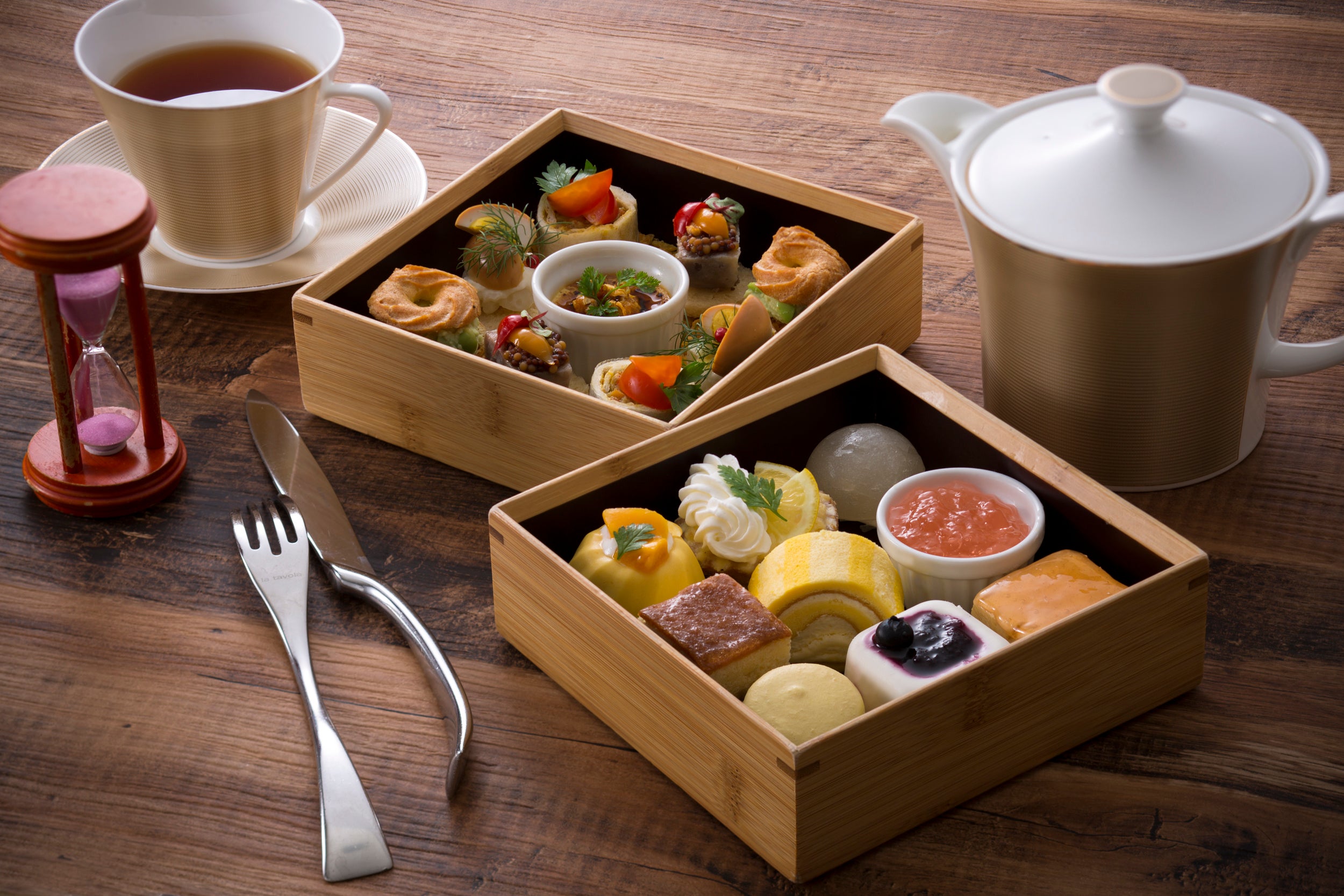 真夏のアフタヌーンティーセット　イメージ