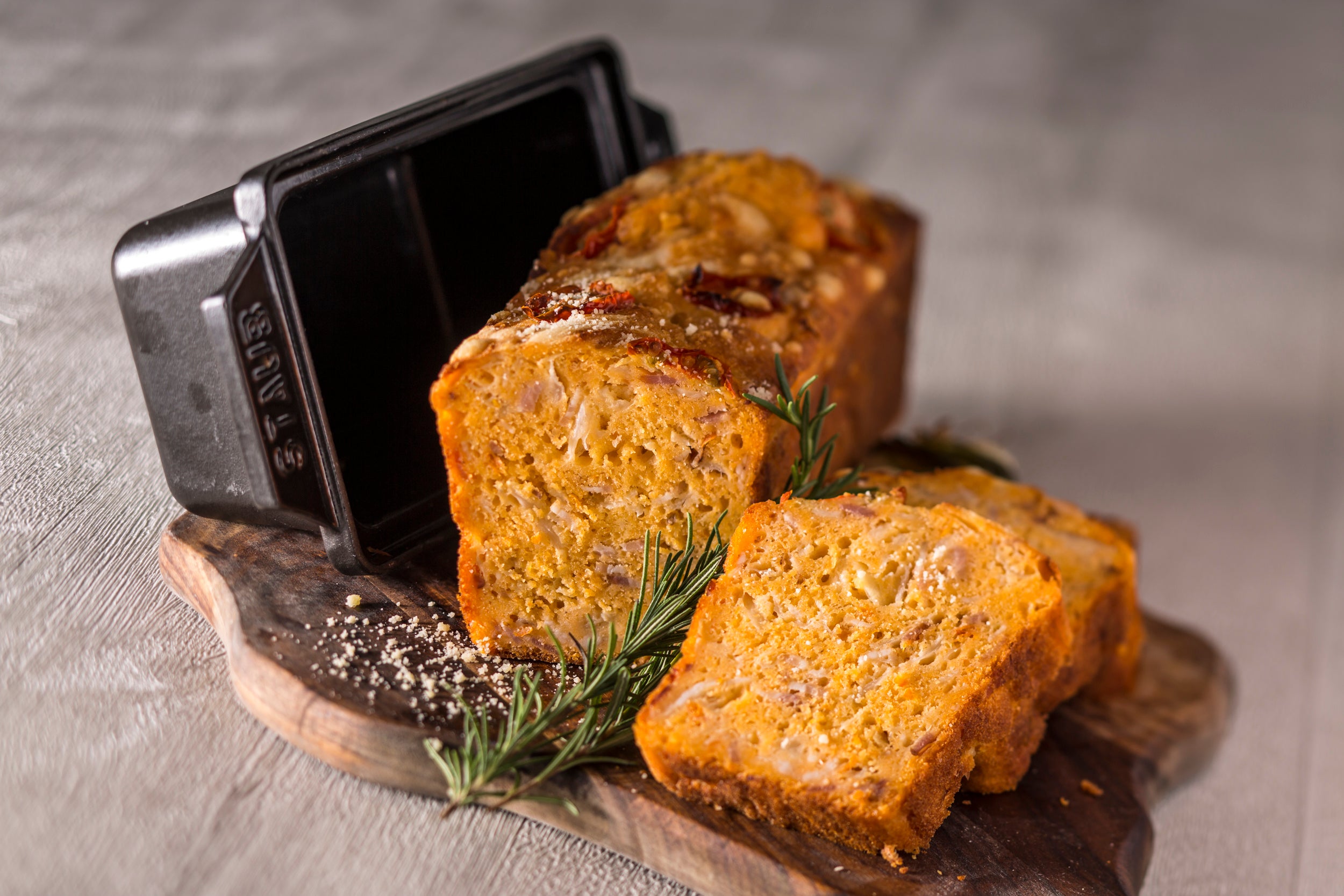 「ココナッツ風味のケーク・サレ」イメージ