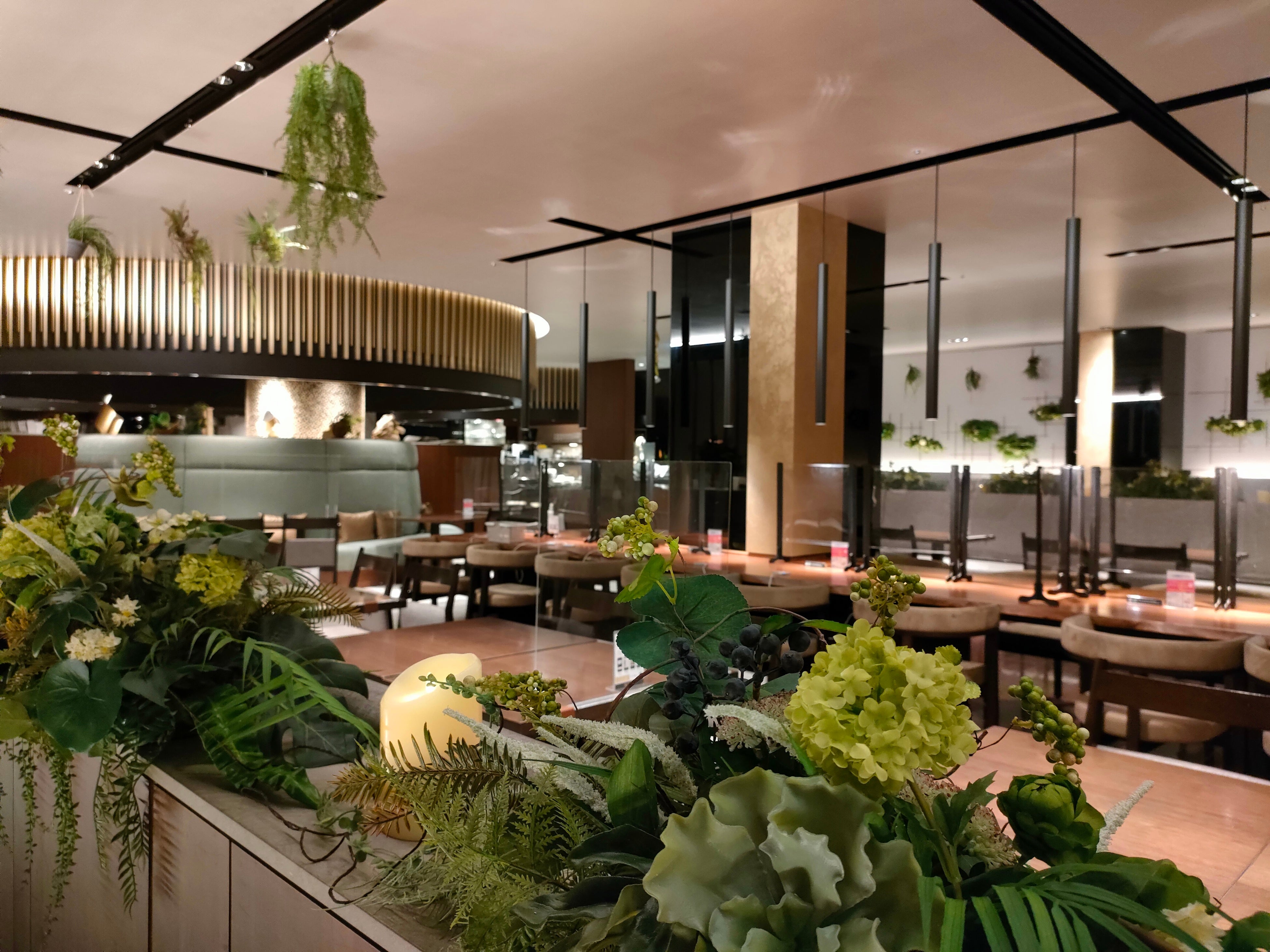 「オールデイダイニング カザ」店内イメージ