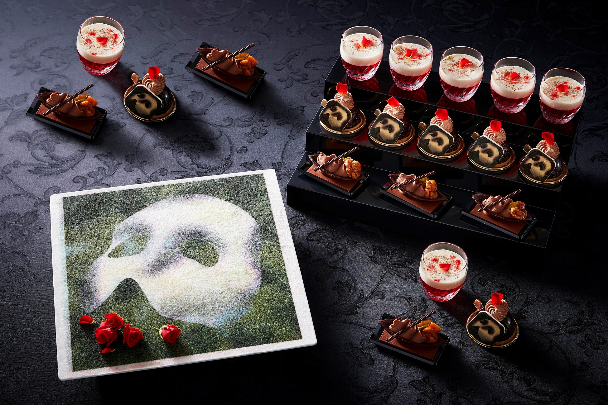 リーガロイヤルホテル 大阪 ランチの一部メニュー限定で劇団四季 ミュージカル オペラ座の怪人 とのコラボレーションメニューが登場 Halloween Buffet Party 開幕 ロイヤルホテルのプレスリリース リーガロイヤルホテル 大阪 ランチの一部メニュー限定で劇団四季 ミュージカル オペラ座の怪人 とのコラボレーションメニューが登場 Halloween Buffet Party 開幕 ロイヤルホテルのプレスリリース