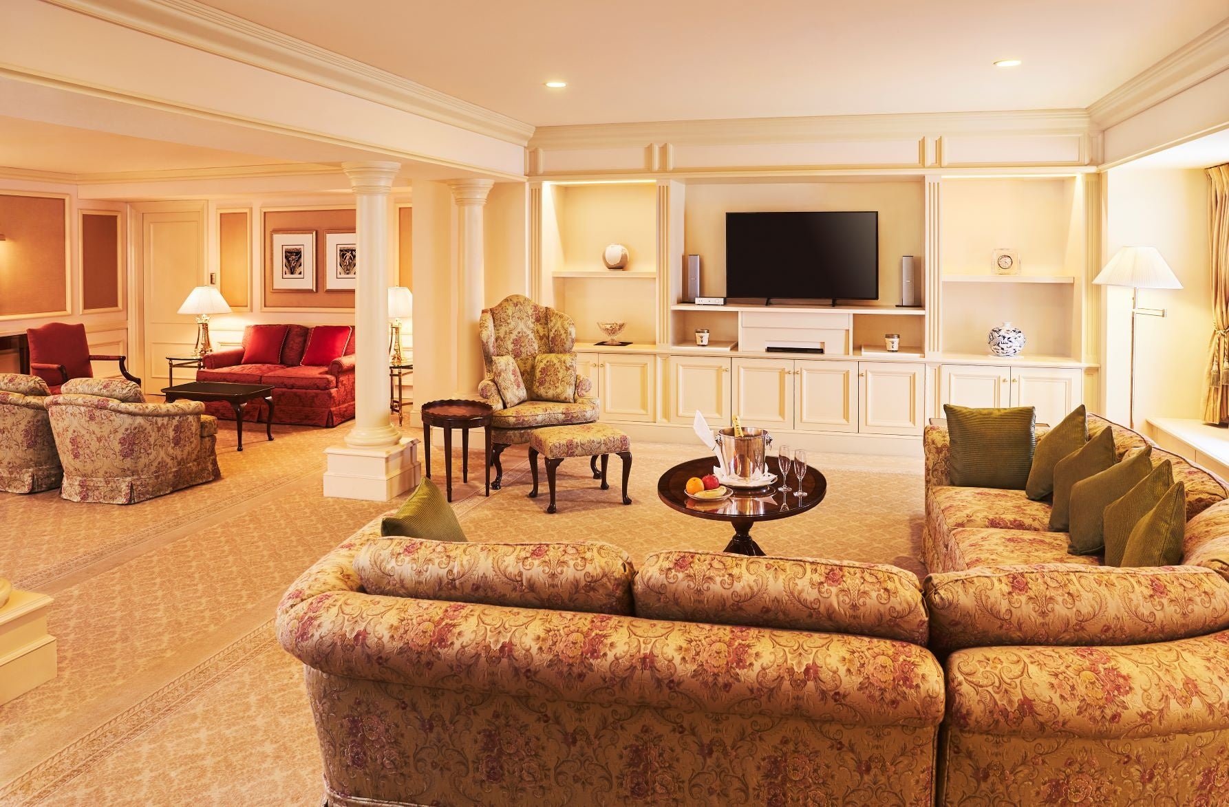 モナークスイート