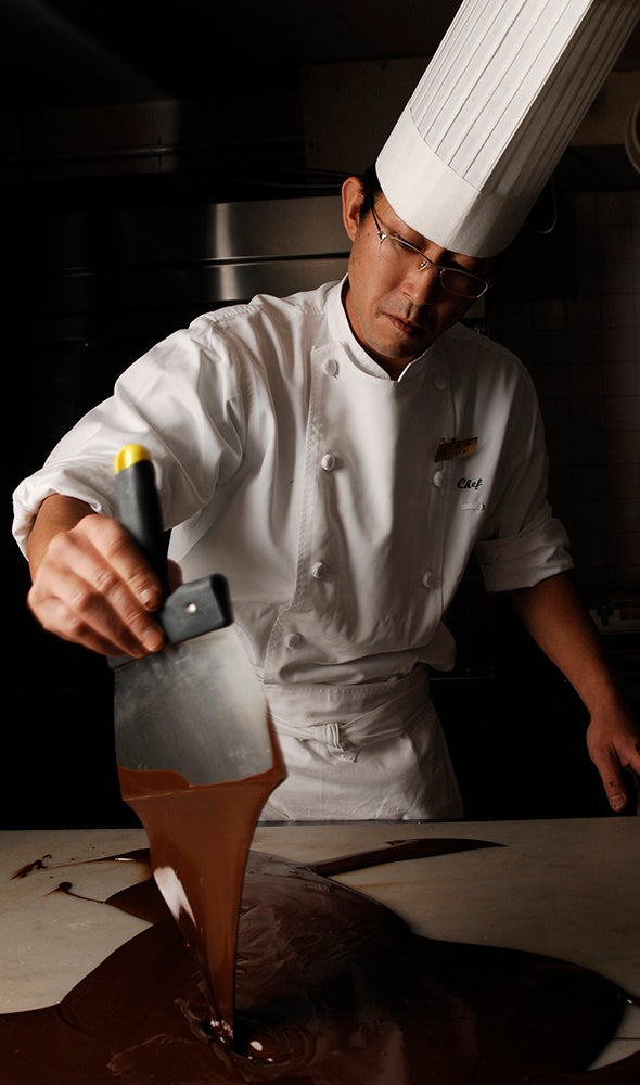 シェフショコラティエ 岡井 基浩