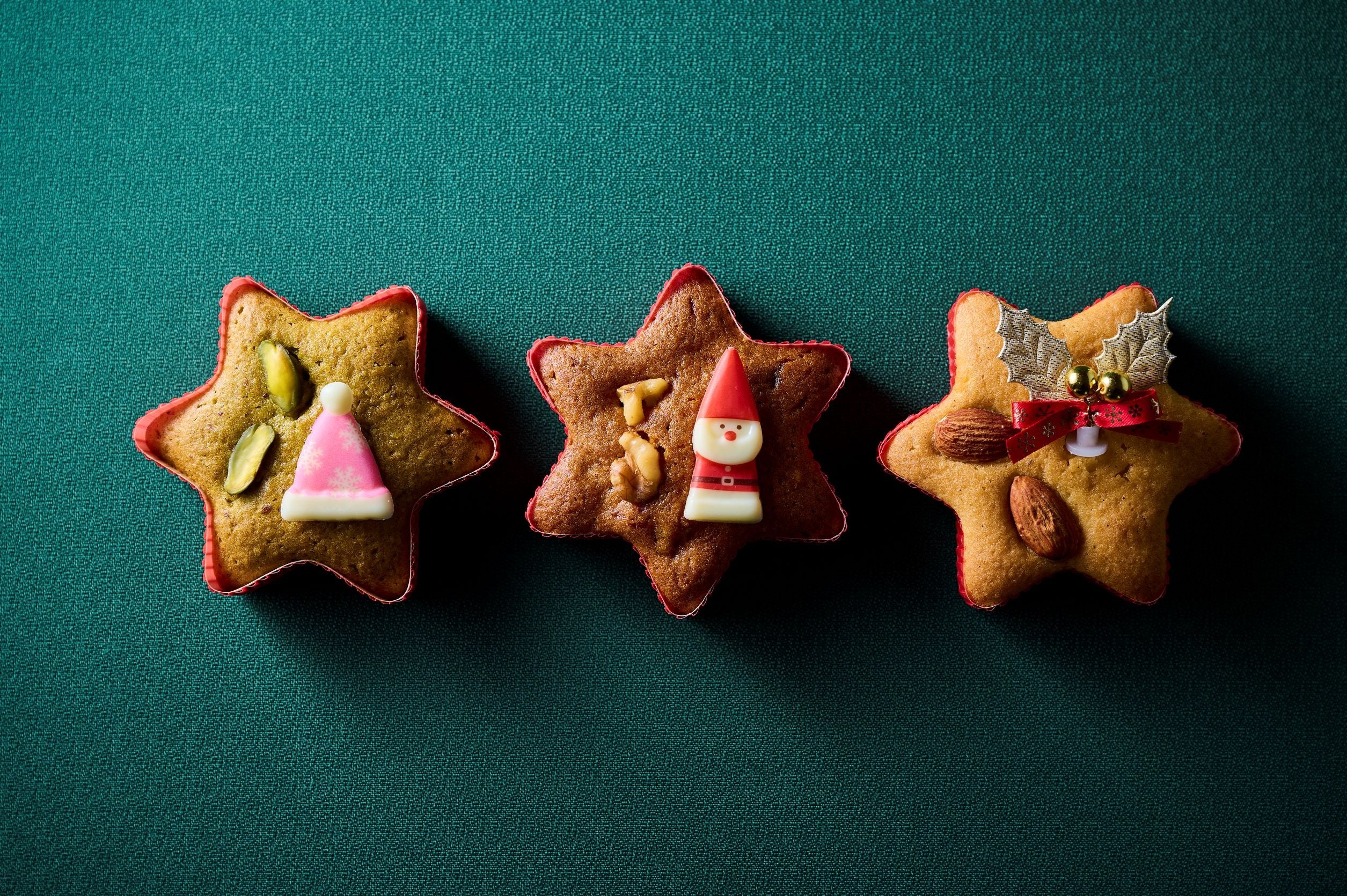 「クリスマスカップケーキ」