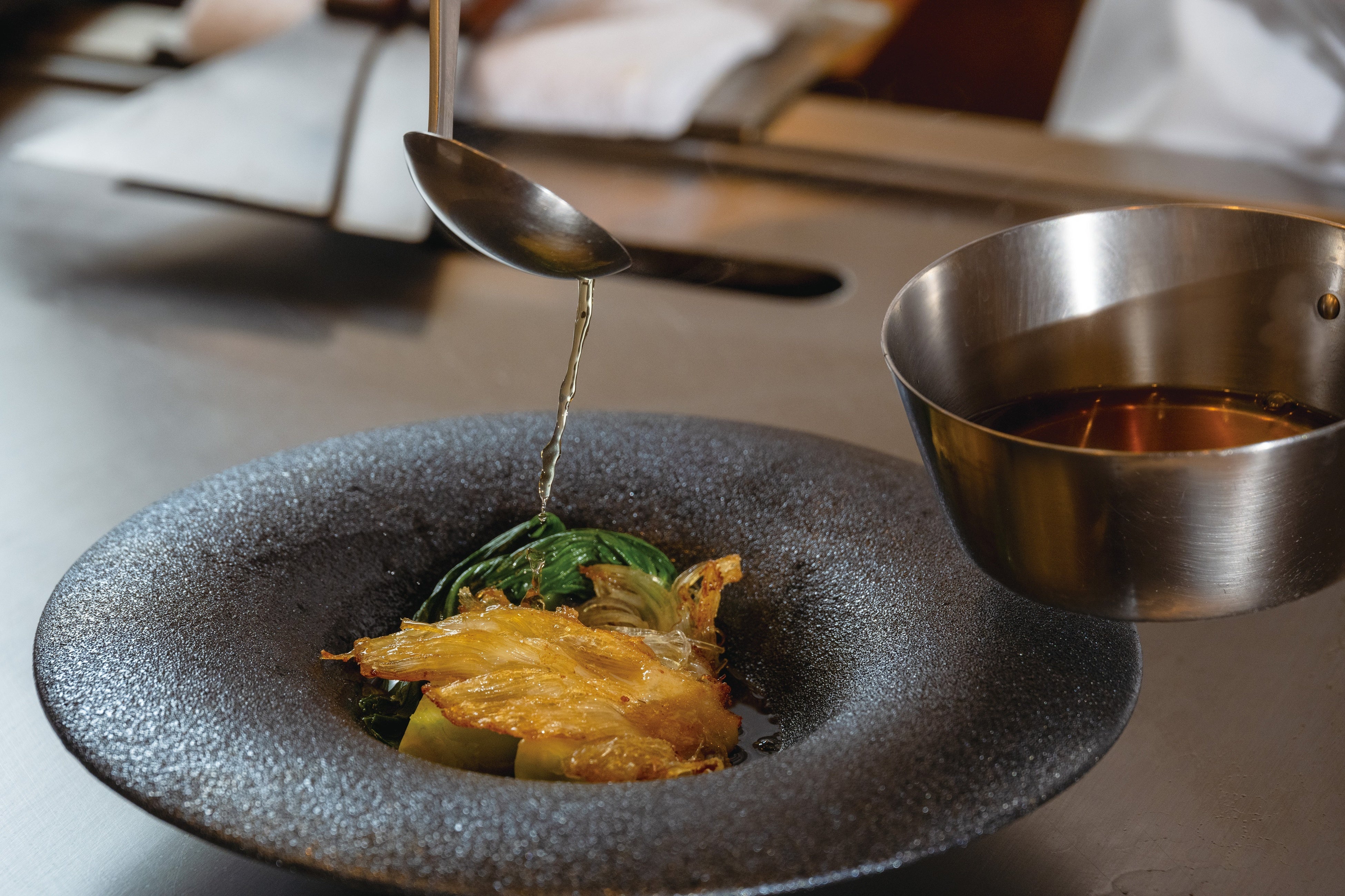 「ふかひれの鉄板焼」イメージ