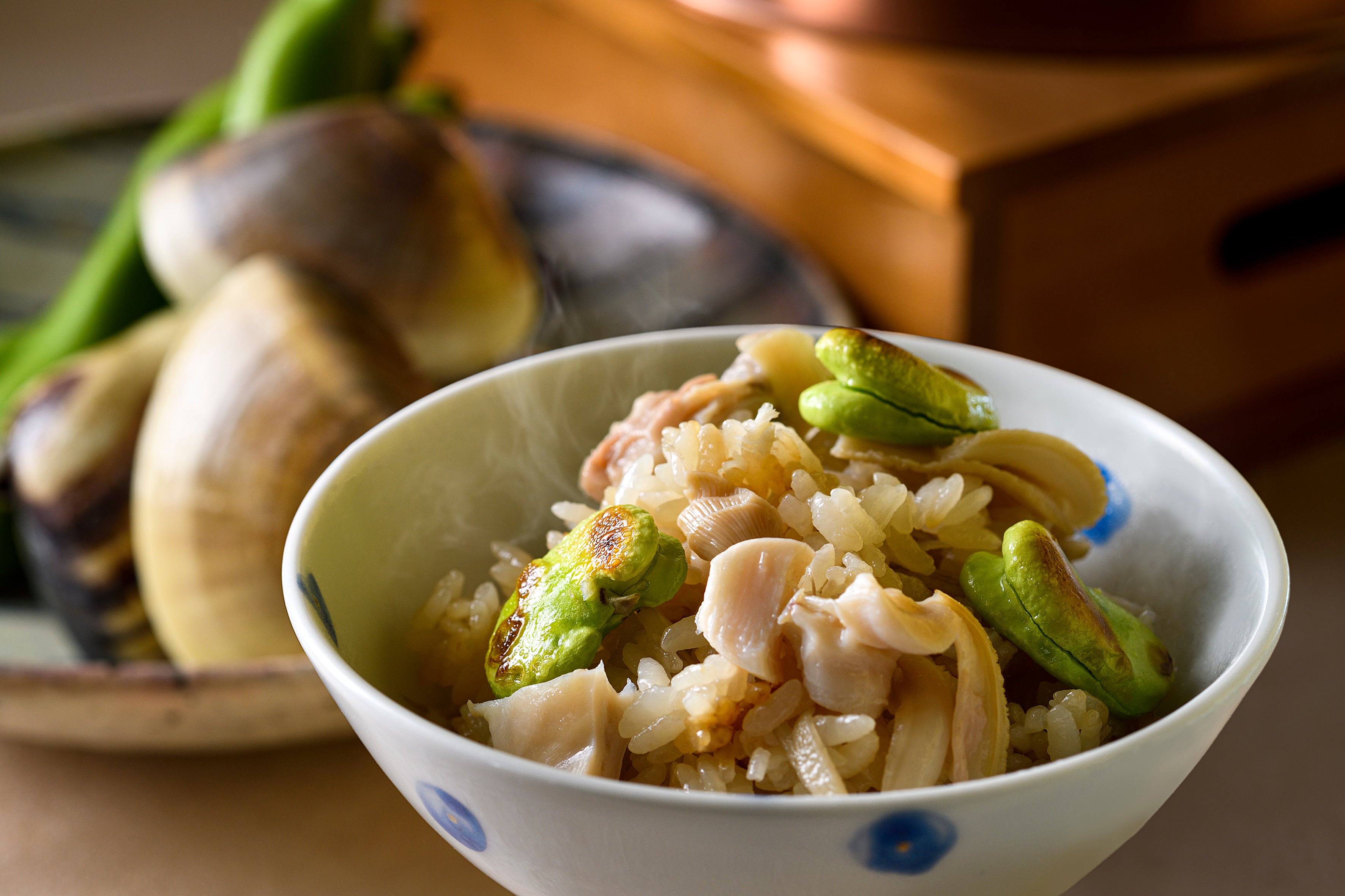 ディナーメニュー「蛤と焼き一寸豆の炊き込みご飯」