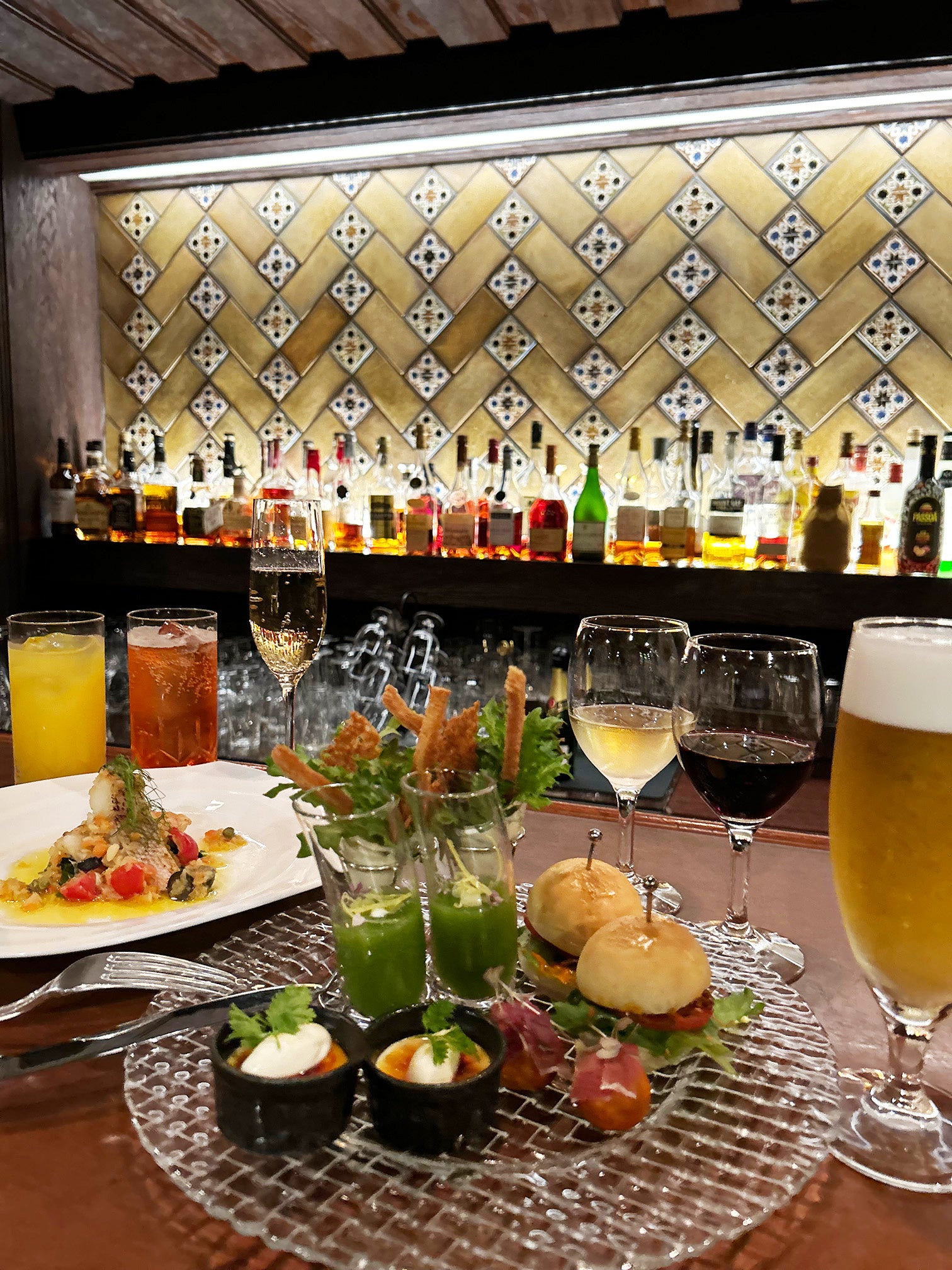 「Plan de cena(プラン デ セナ)」 イメージ ※料理は2名分です