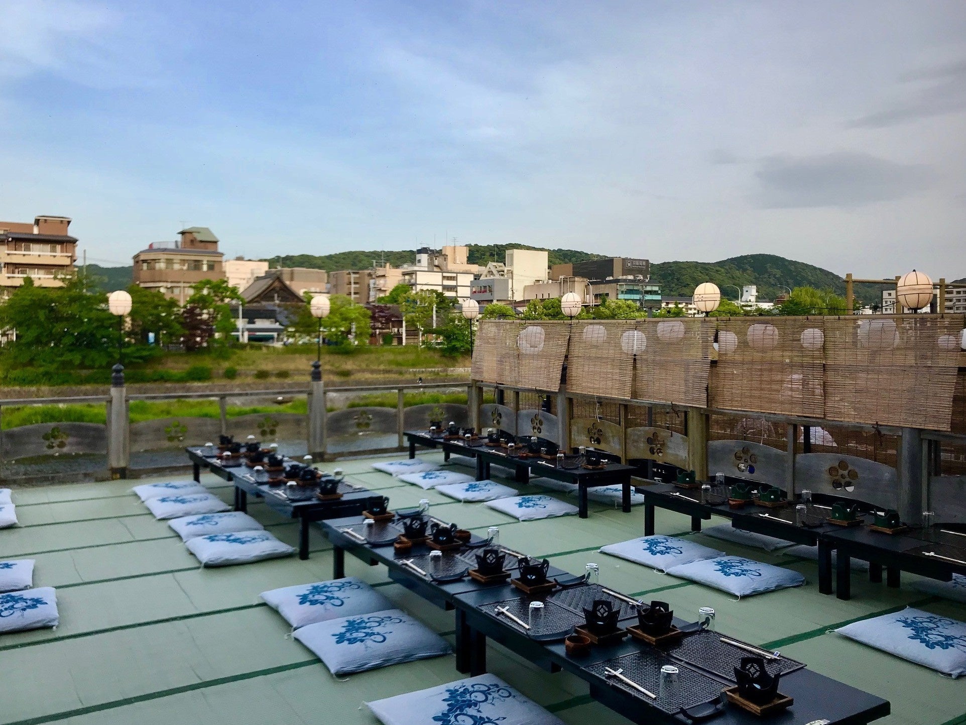 鴨川 梅むら イメージ