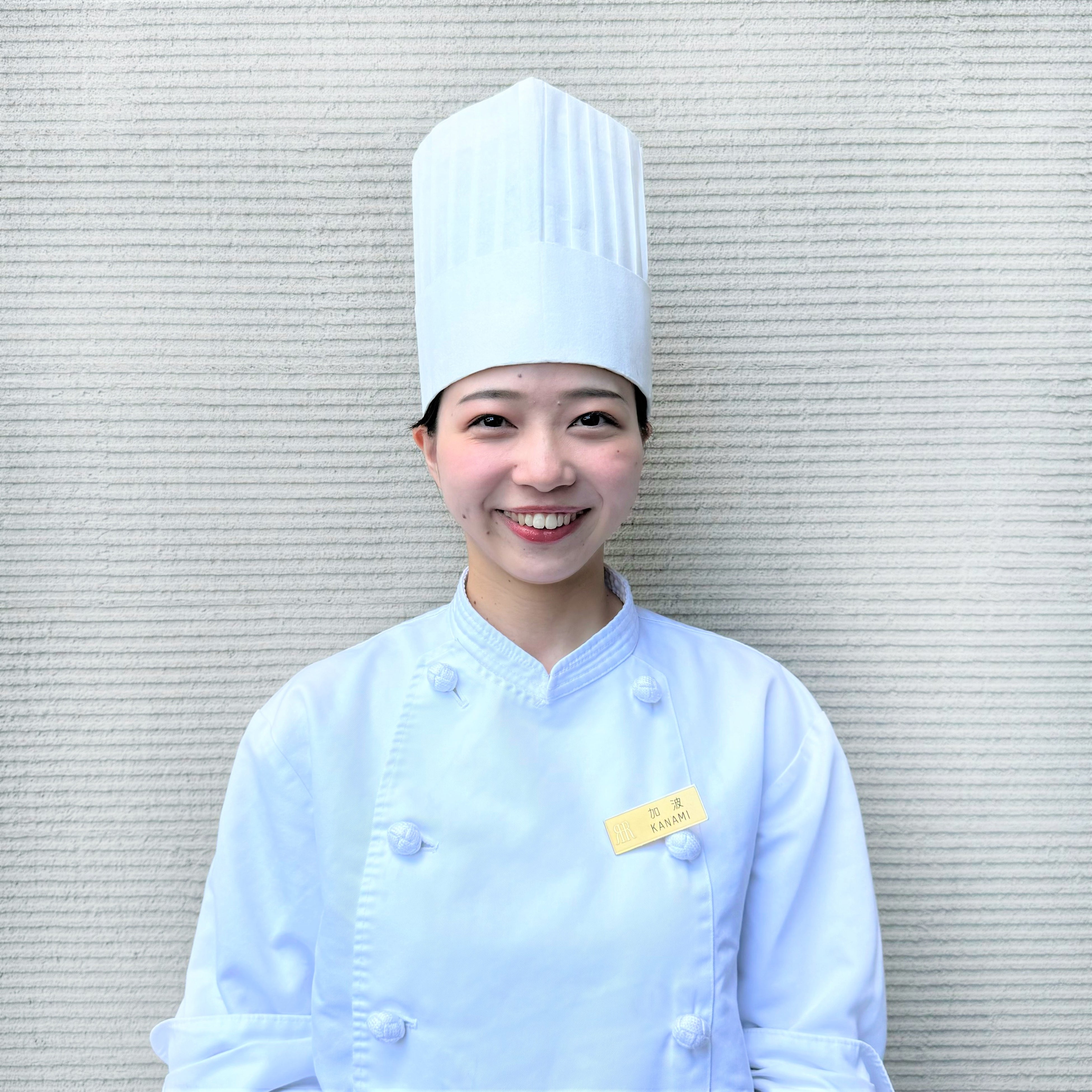 パティシエ 加波 梨央奈