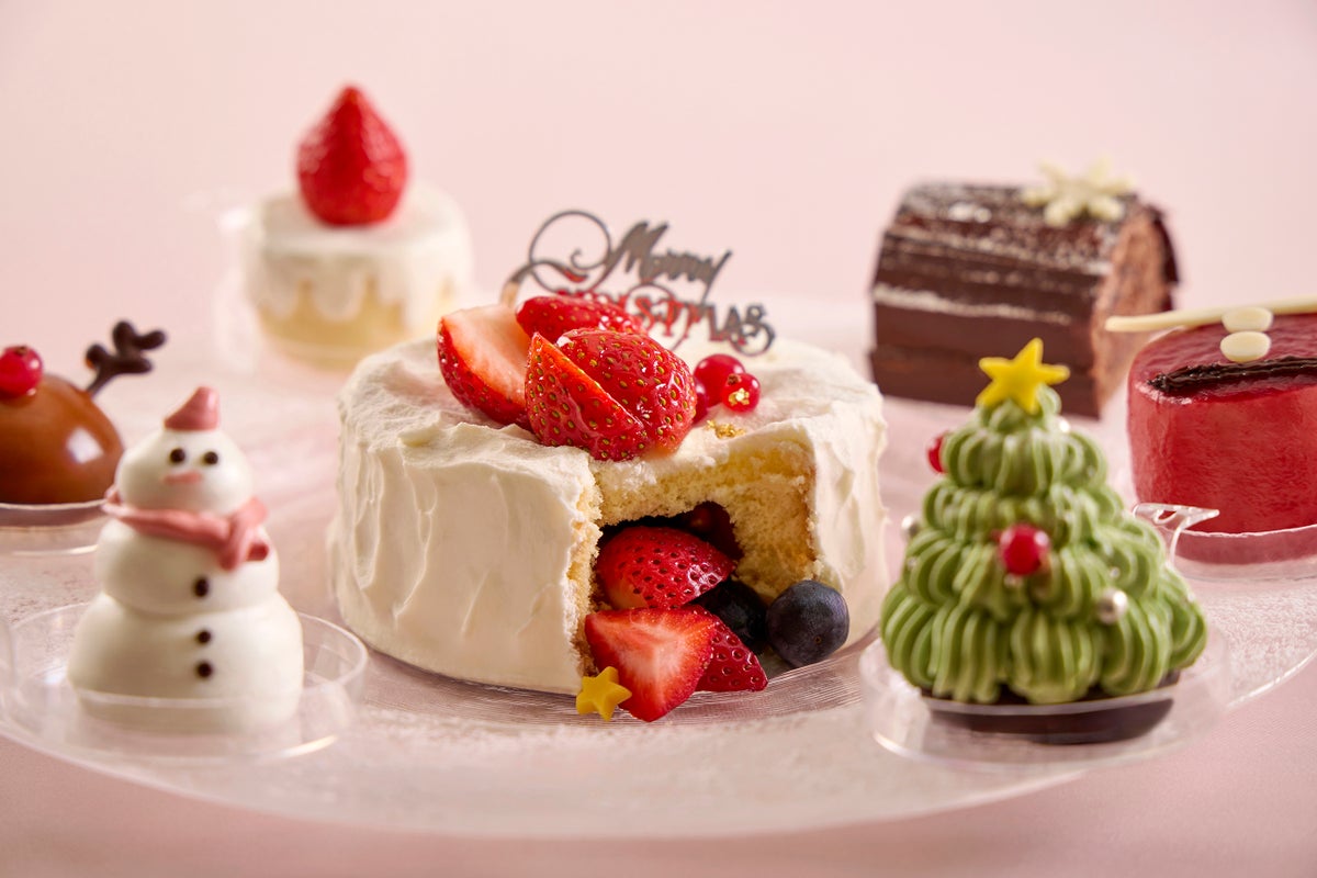「リビールクリスマスケーキ」カットイメージ