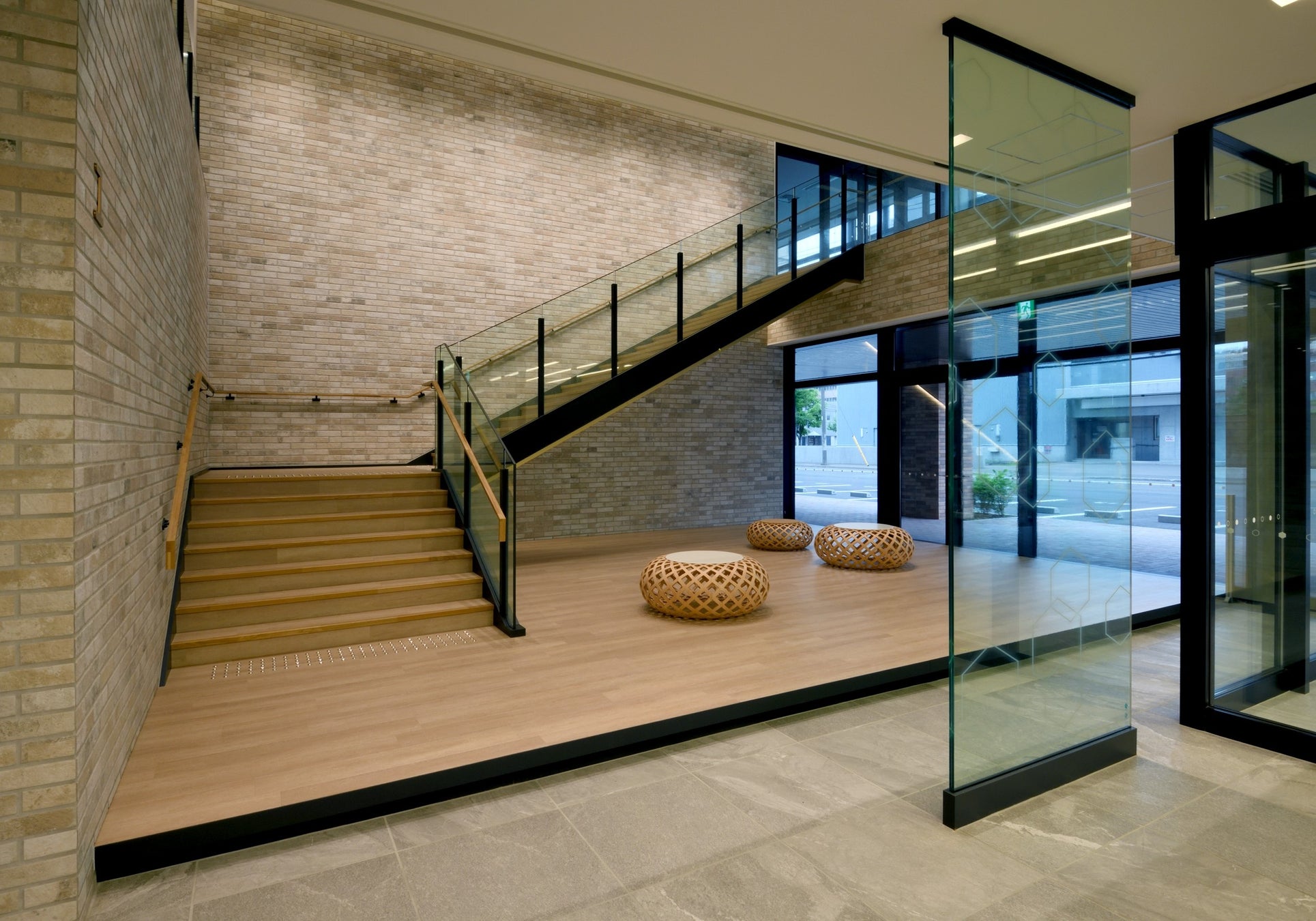 1階エントランスホール