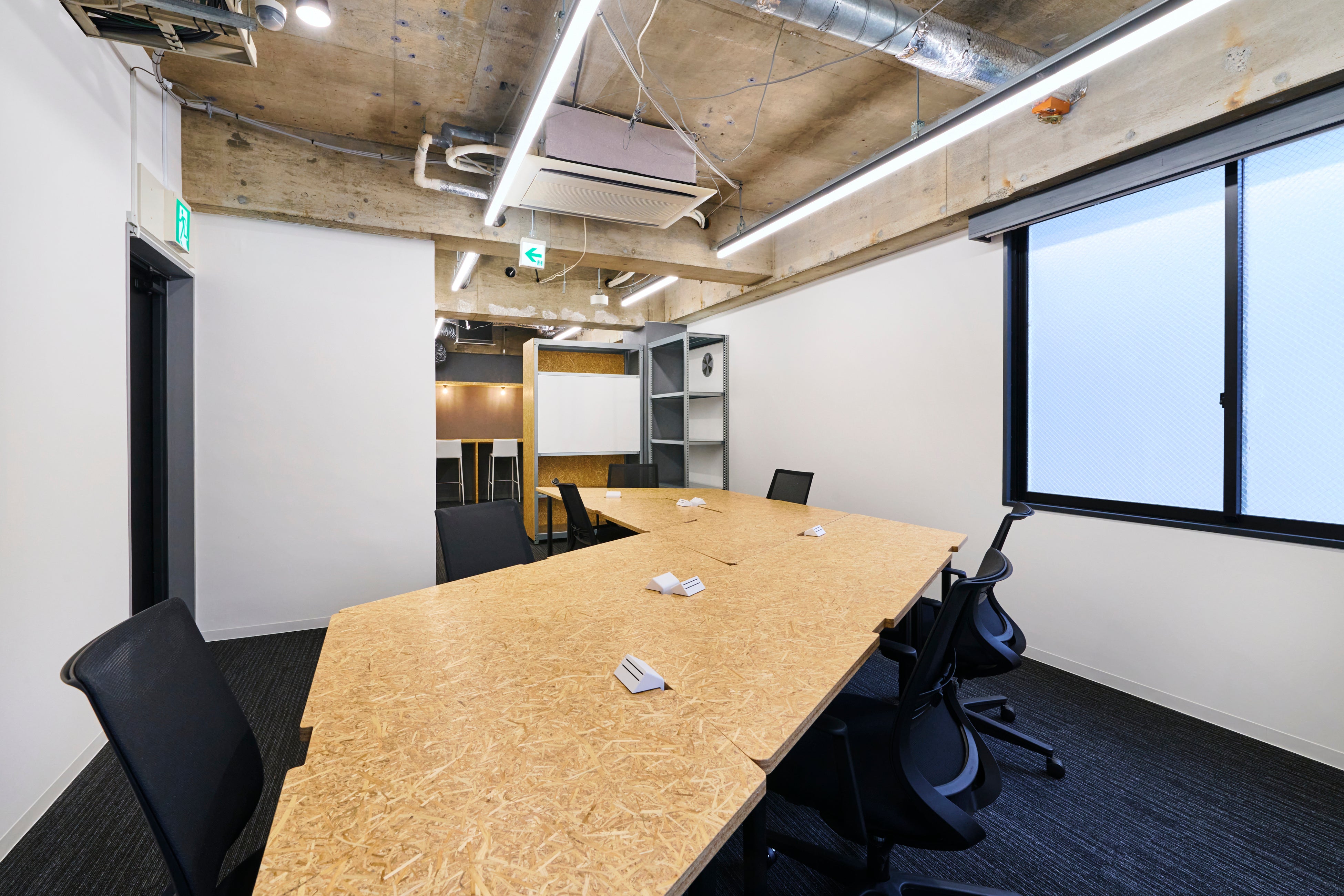 東京都が推進する「グローバルイノベーションに挑戦するクラスター創成事業」を活用し、恵比寿「アルカサル」でセットアップオフィスへのリニューアル実施