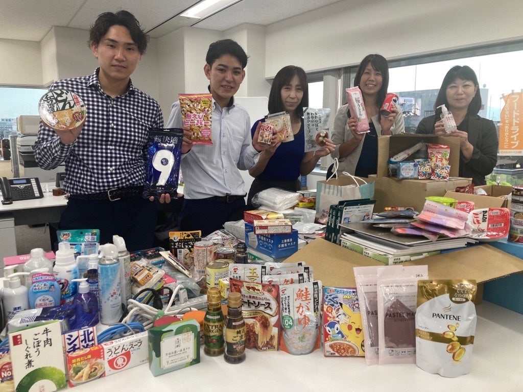 ▲フードドライブと日用品を寄付（京都）