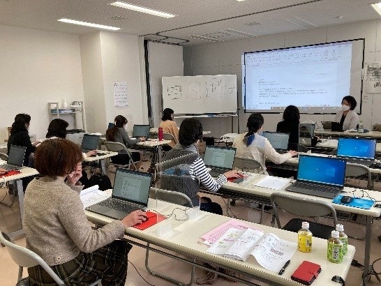 ▲ひとり親向けビジネス文書と書き方マナー講座